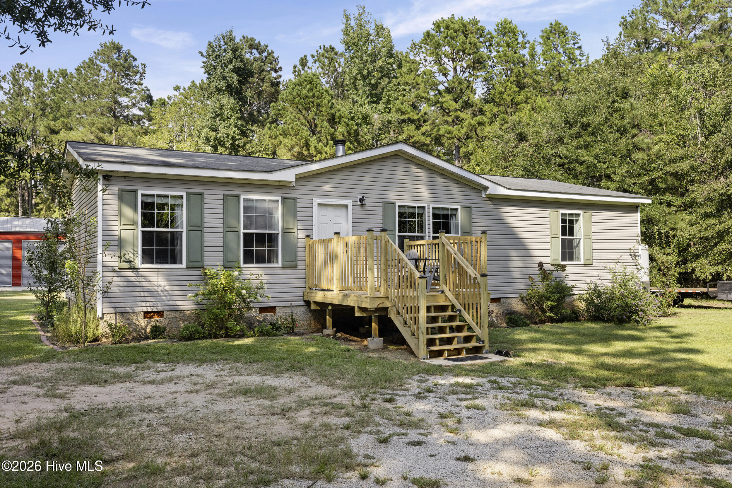 667 Lake Crystal Drive Property Photo 1
