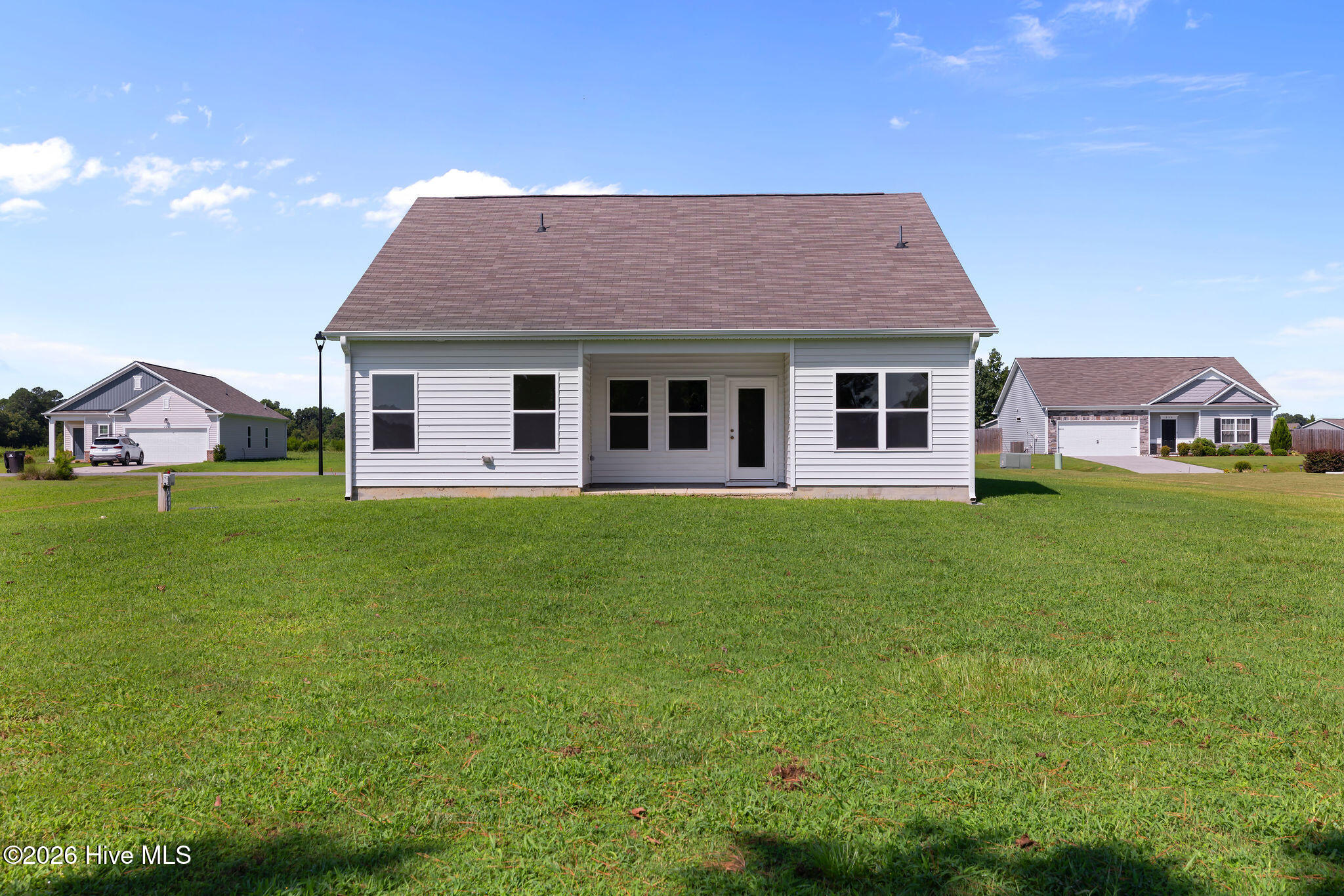 203 Kenison Way Property Photo 4