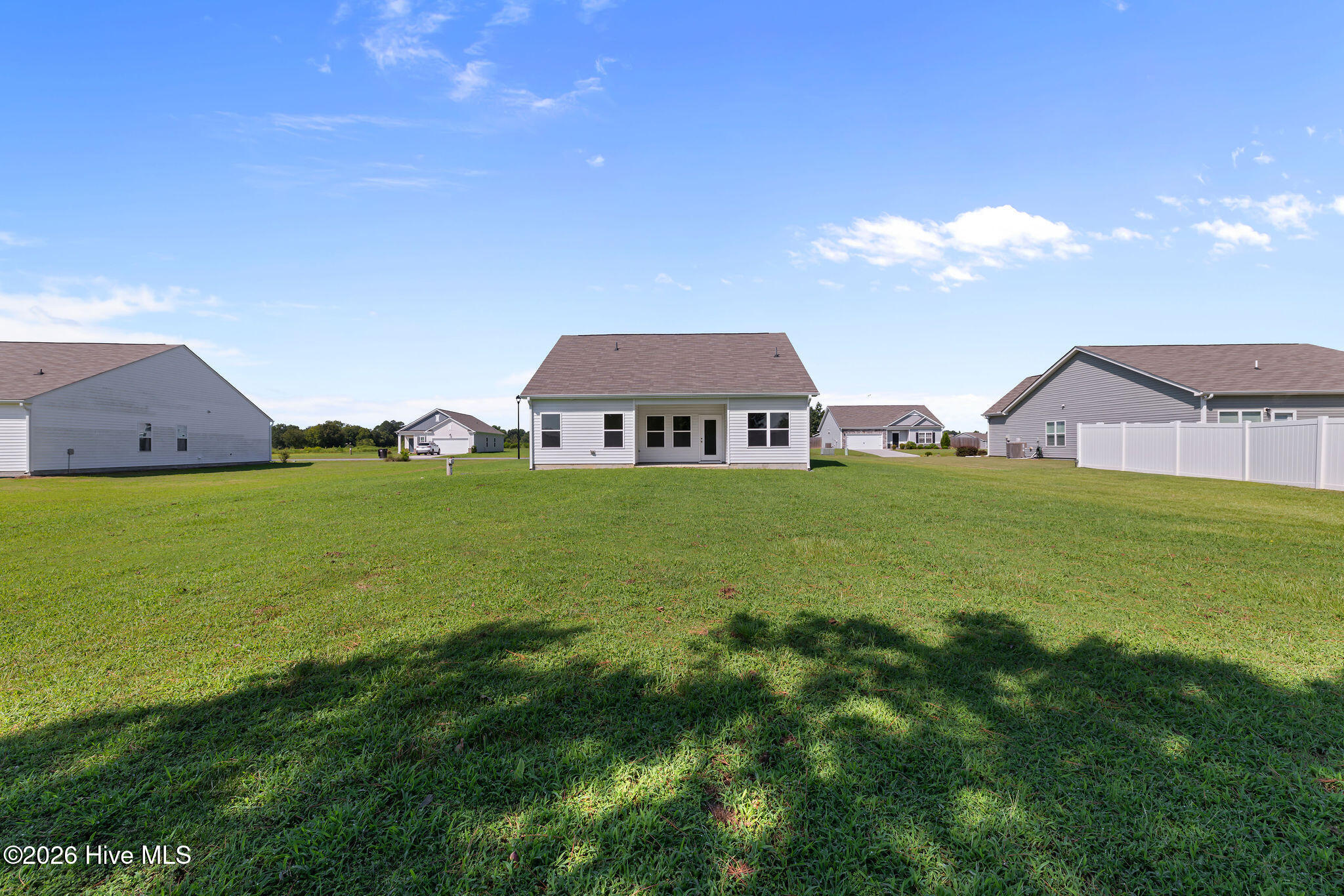 203 Kenison Way Property Photo 5