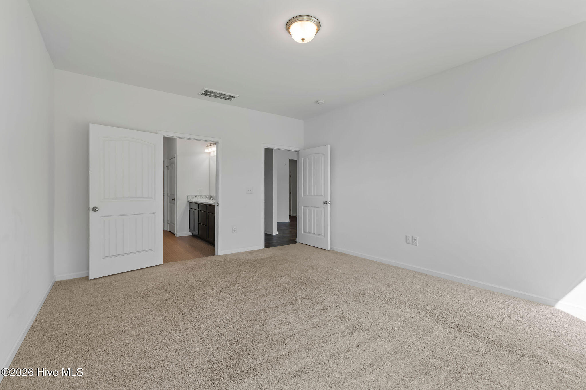 203 Kenison Way Property Photo 21