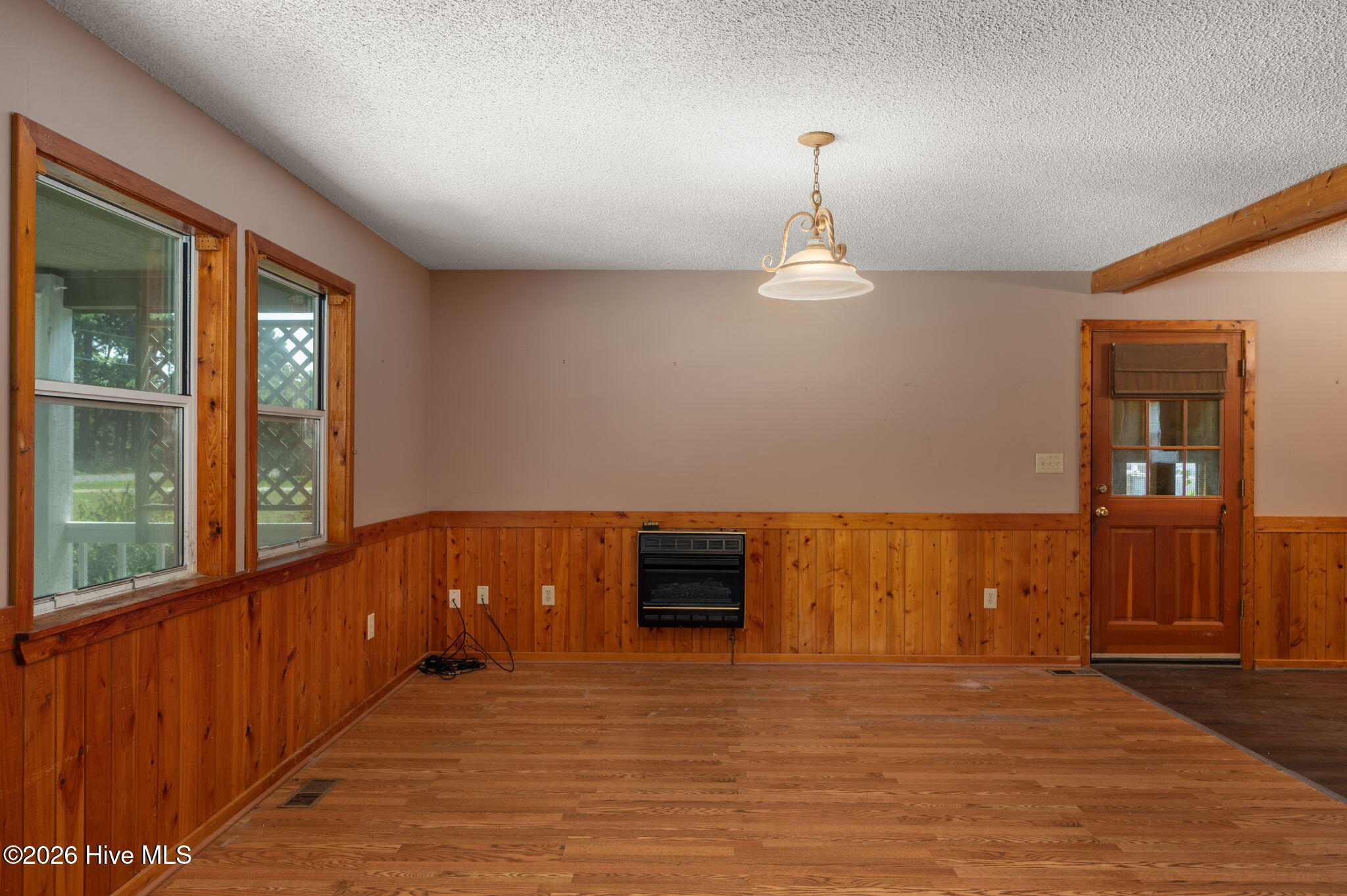 752 Aydlett Road Property Photo 8