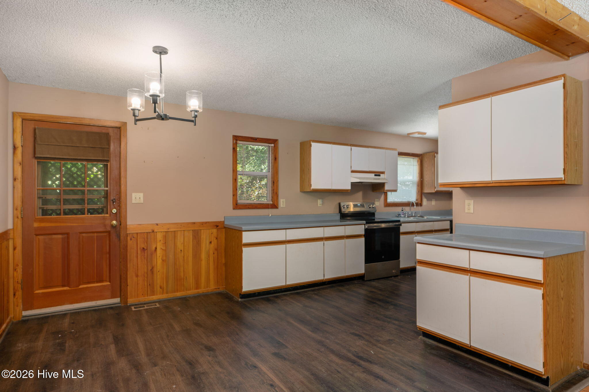752 Aydlett Road Property Photo 15