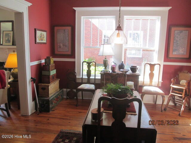 104 E 13th Street Property Photo 9
