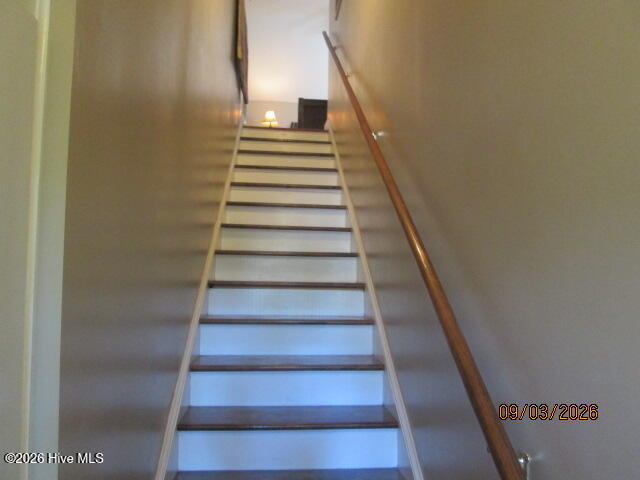 104 E 13th Street Property Photo 18