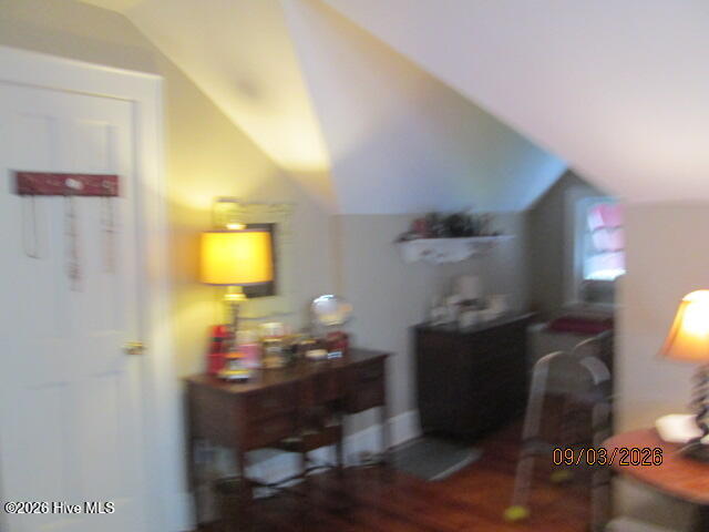 104 E 13th Street Property Photo 20