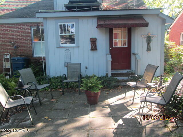 104 E 13th Street Property Photo 27