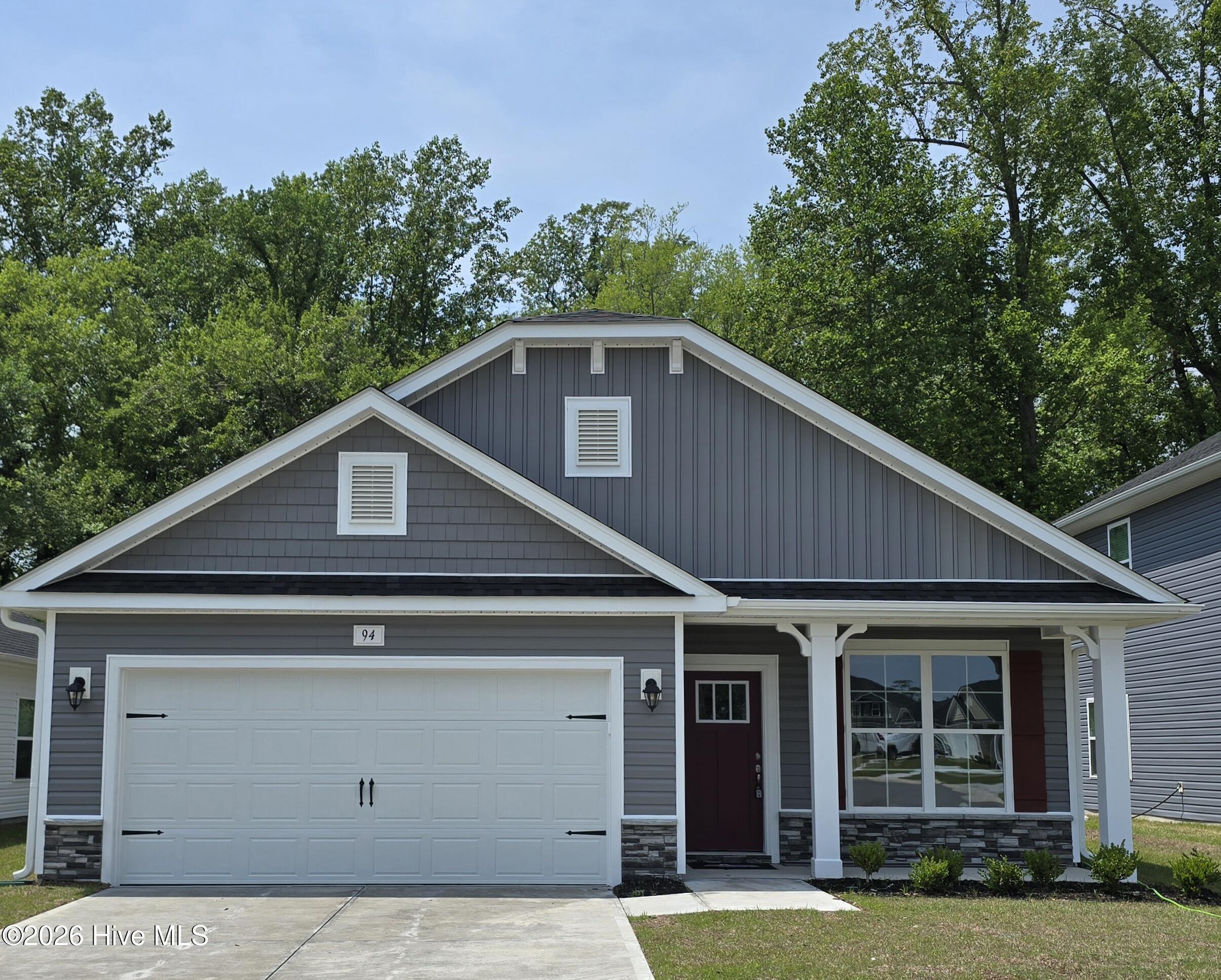 204 Shoal Lane Property Photo 1
