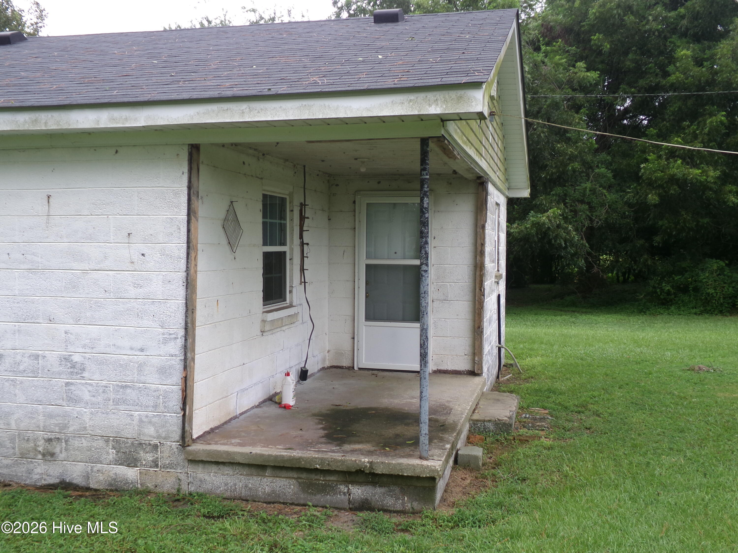 2862 E White Pond Road Property Photo 17