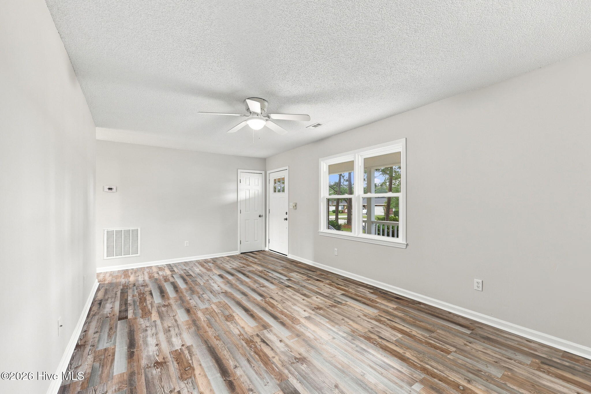 1000 Hedrick Boulevard Property Photo 8