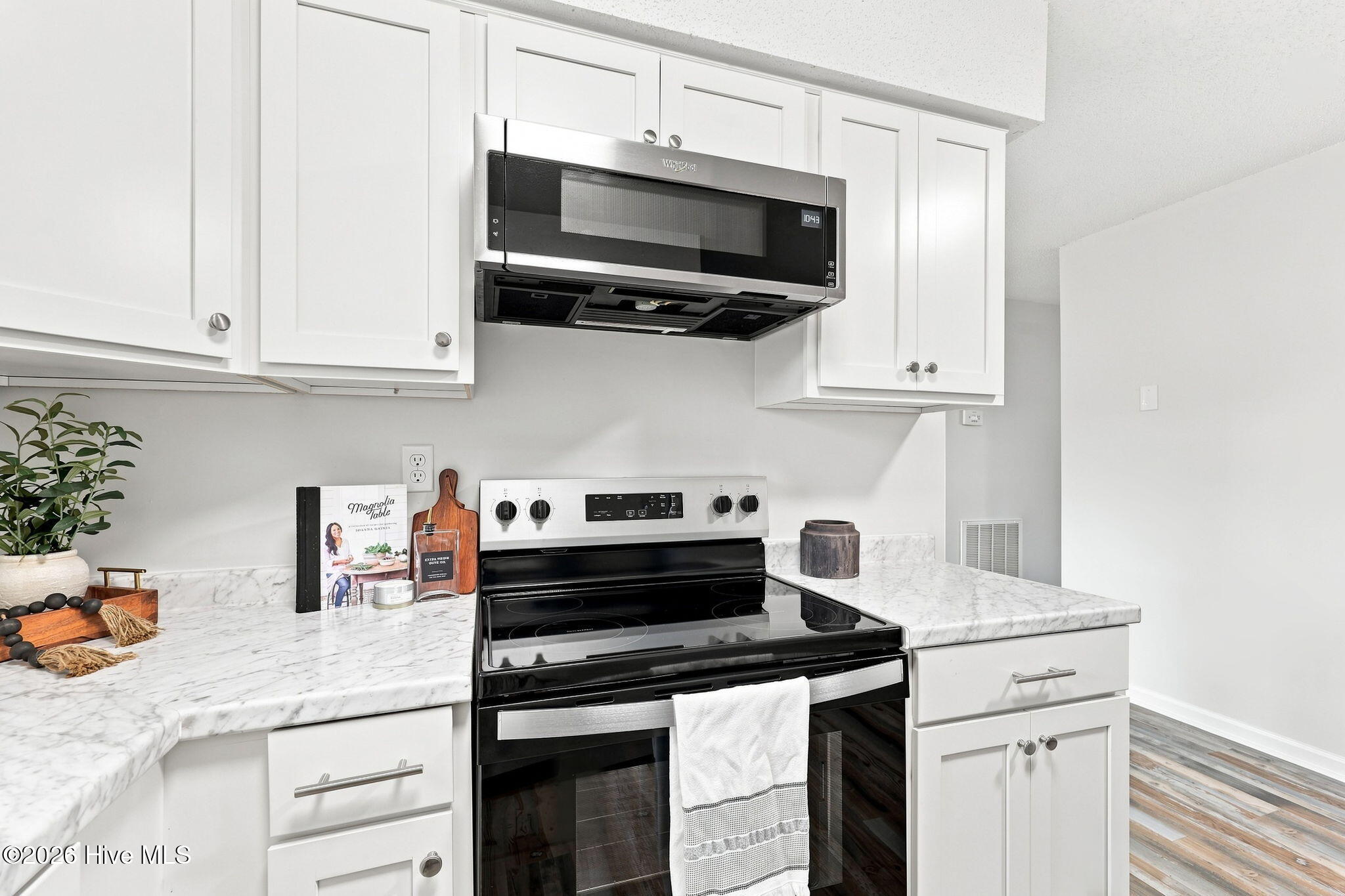 1000 Hedrick Boulevard Property Photo 14