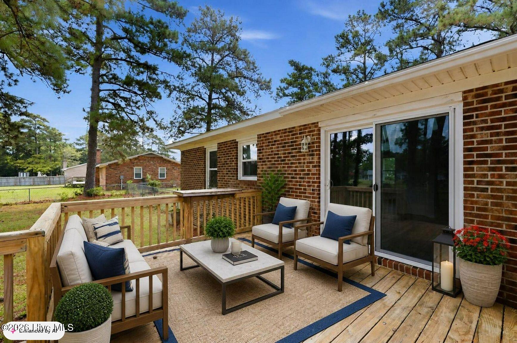 1000 Hedrick Boulevard Property Photo 19