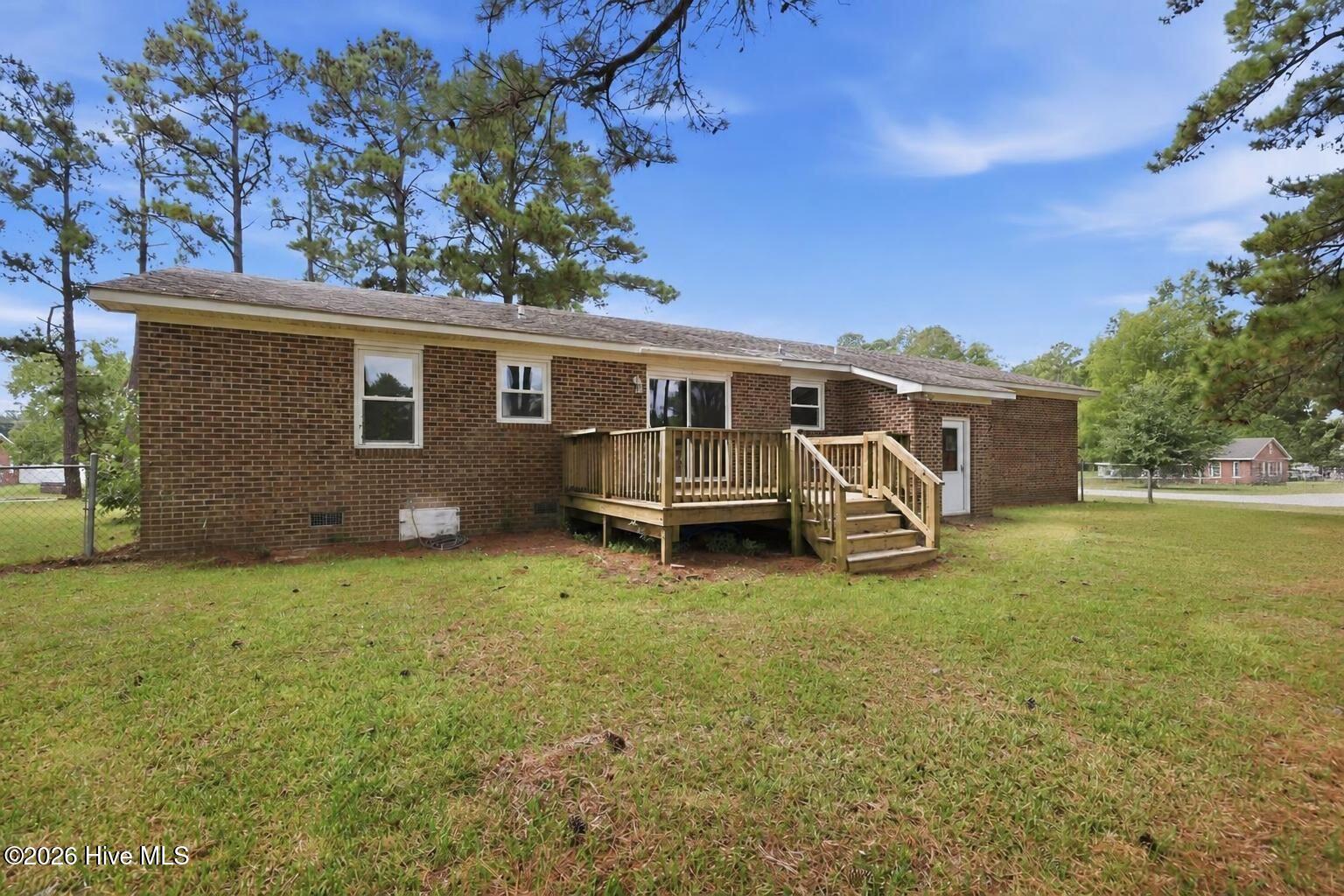 1000 Hedrick Boulevard Property Photo 33