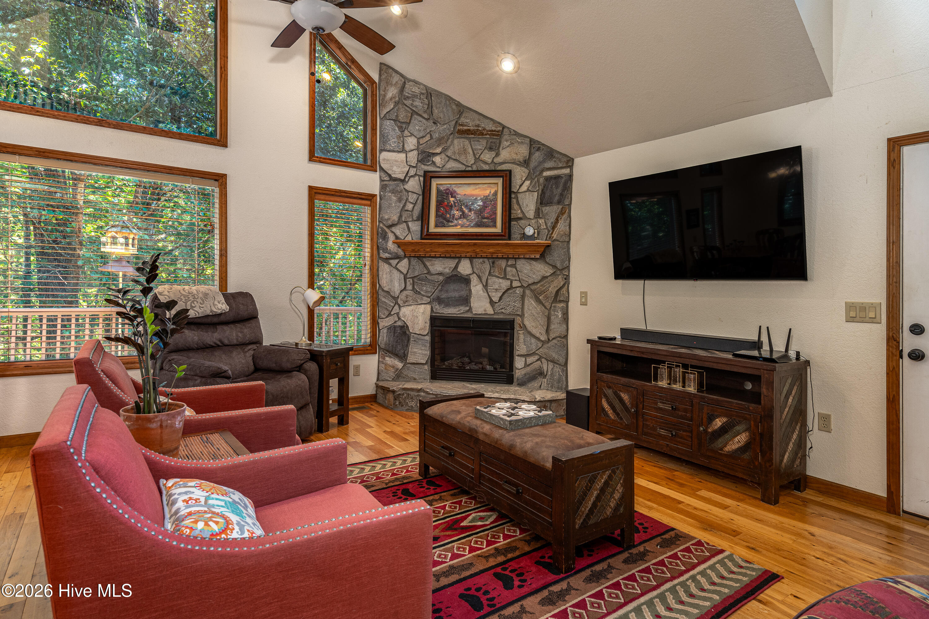 56 Waxwing Trail Property Photo 7