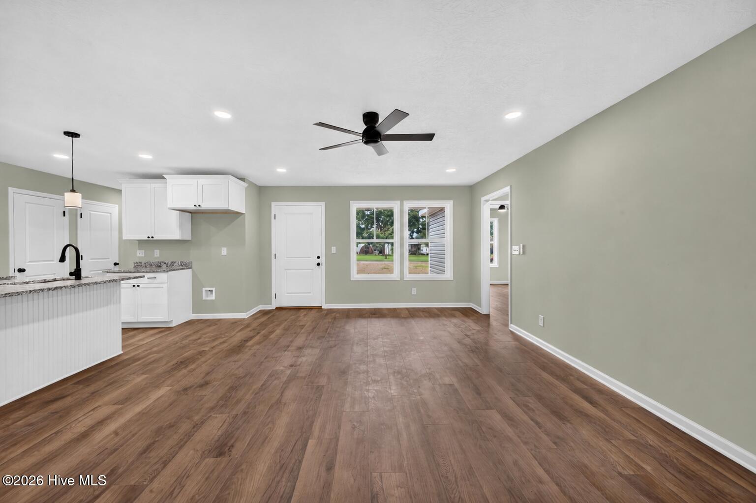 313 Fairway Drive Property Photo 8