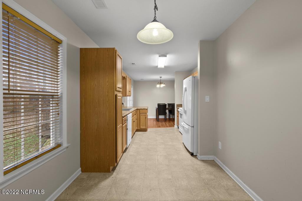 102 Crystal Stone Way Property Photo 10