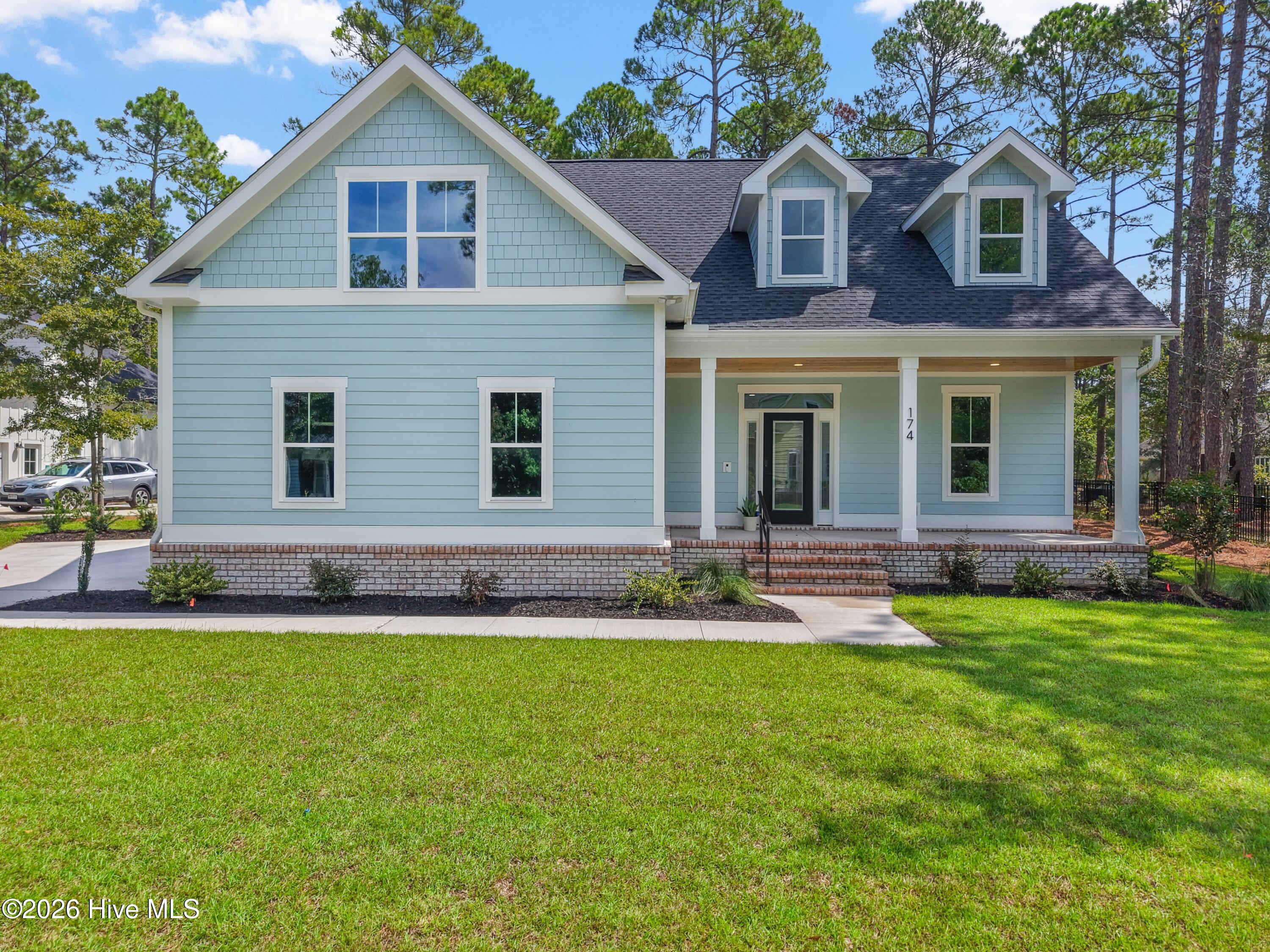 174 Shadowood Court Se Property Photo 2