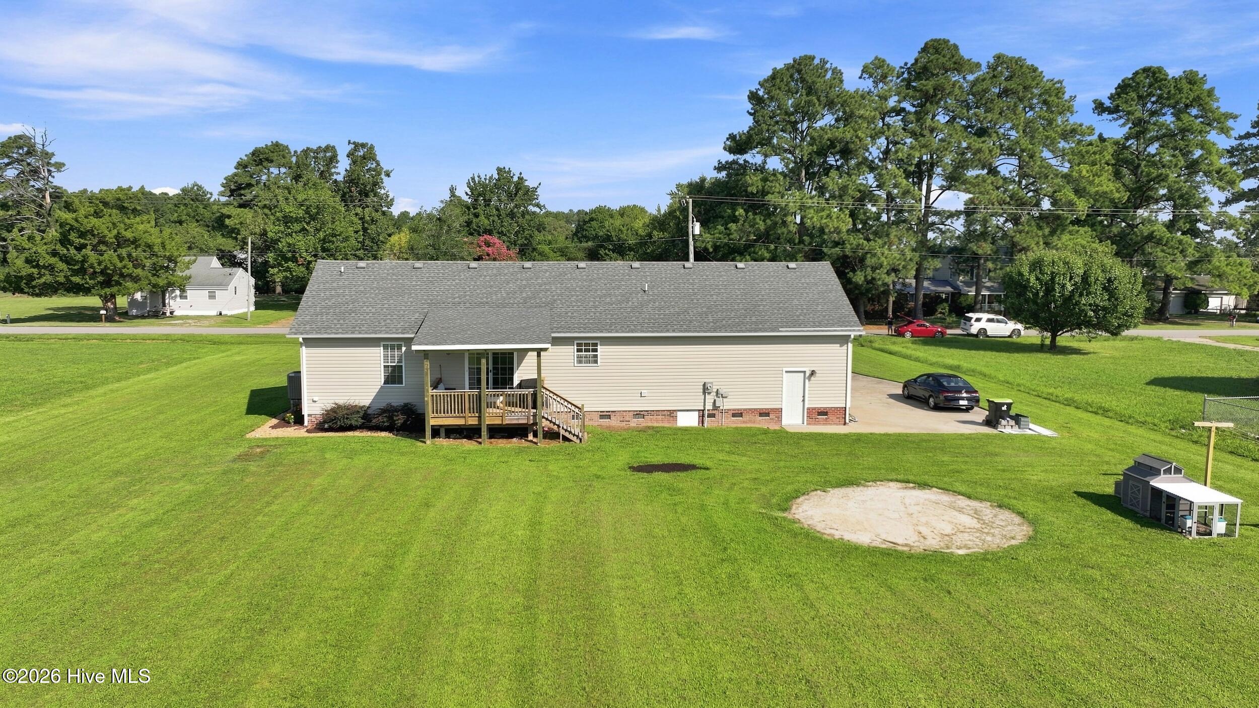 115 Taylors Lane Property Photo 8