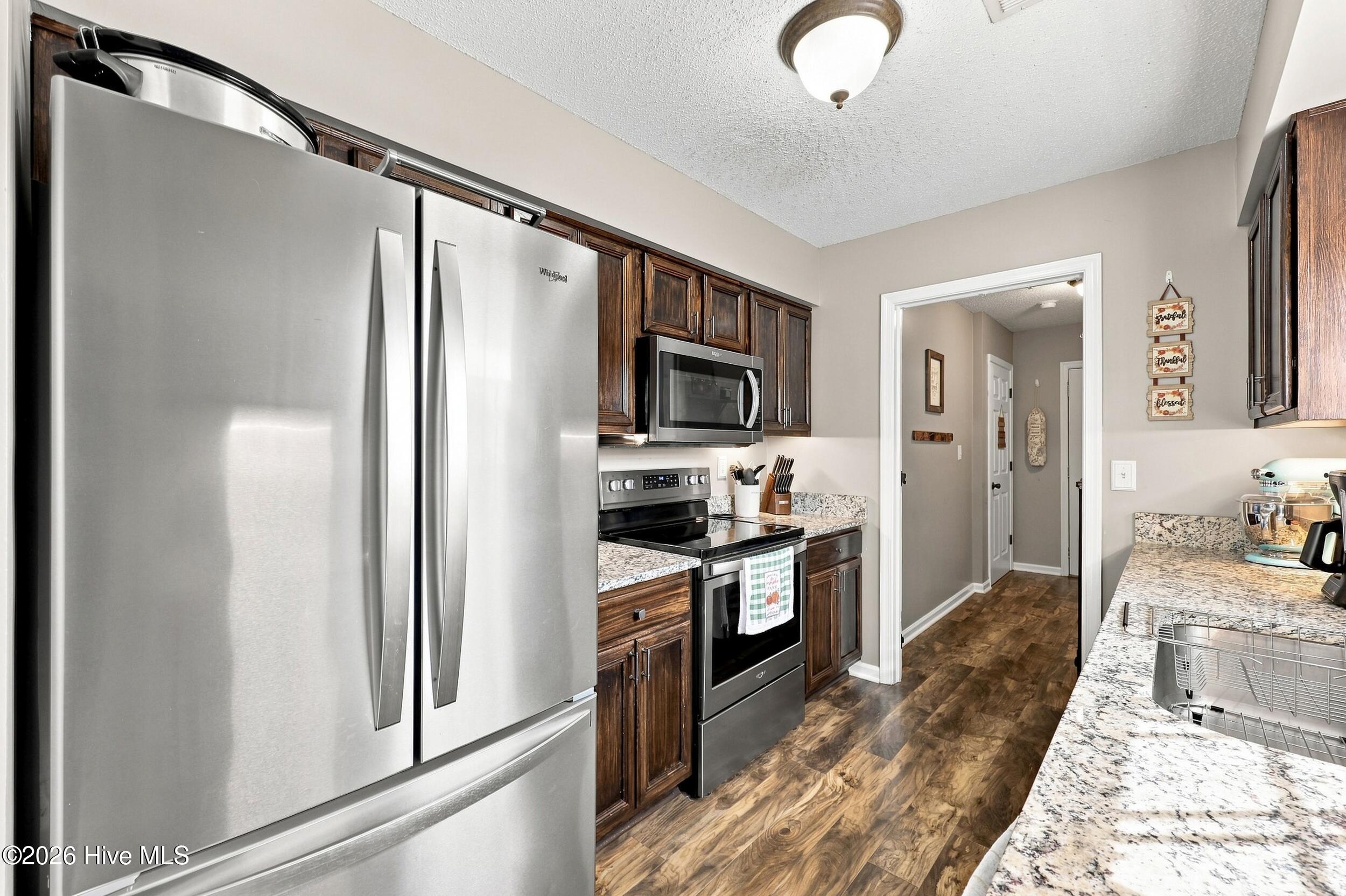 115 Taylors Lane Property Photo 15