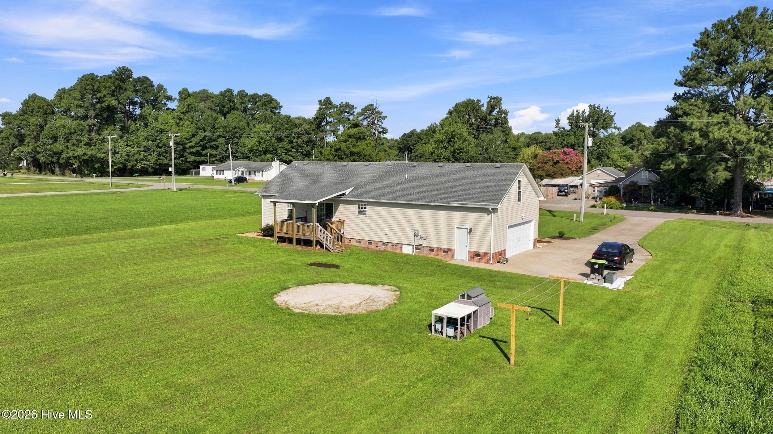 115 Taylors Lane Property Photo 42