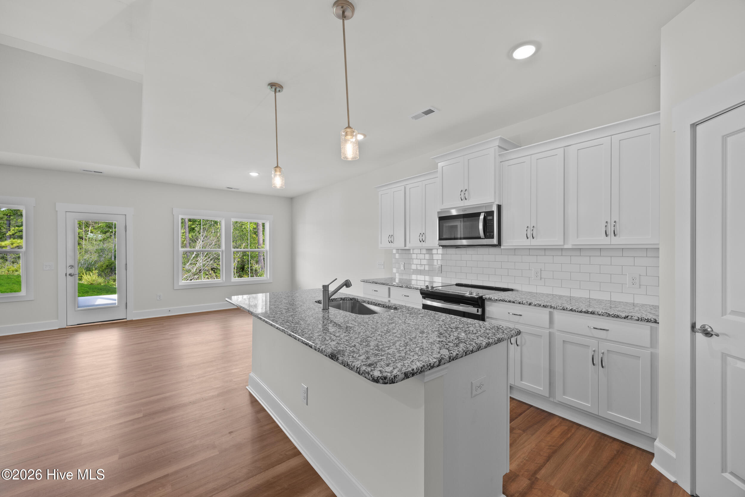 1018 Lake House Road 3 Property Photo 11