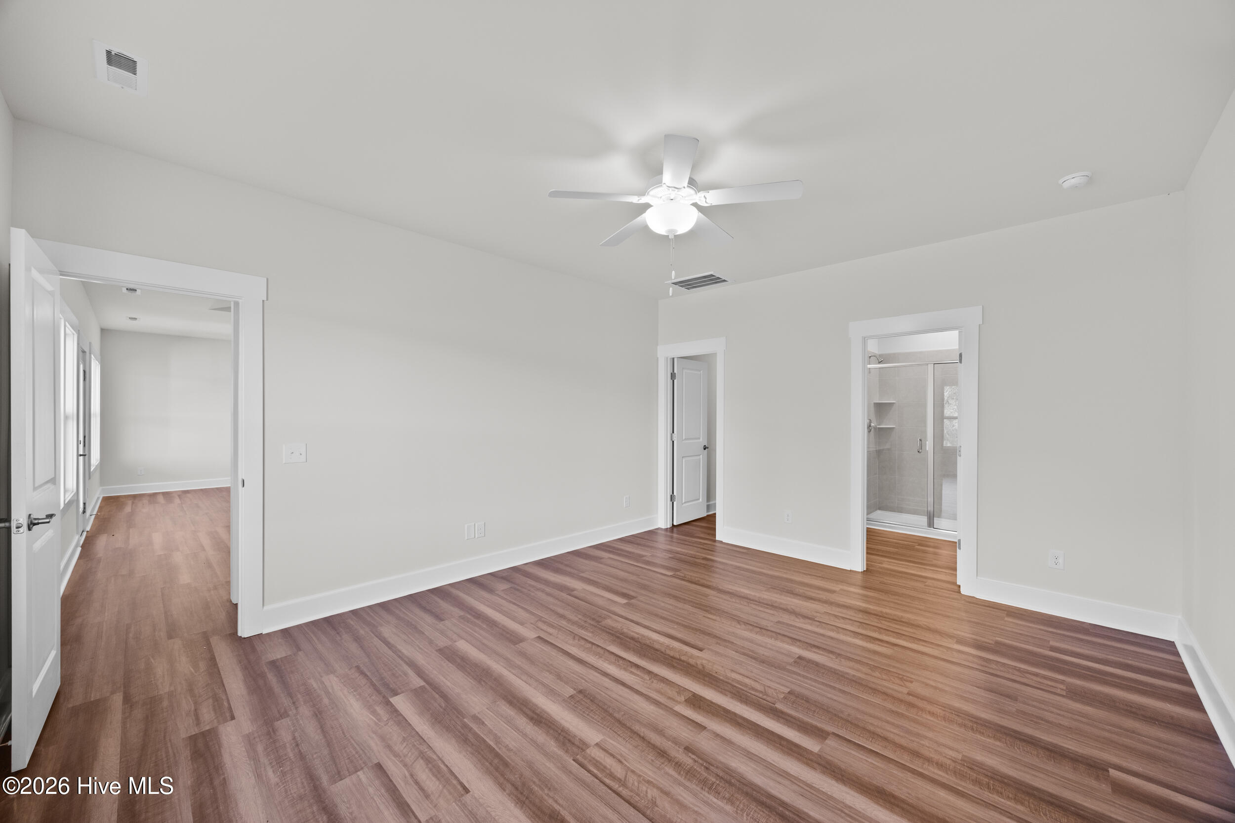 1018 Lake House Road 3 Property Photo 15