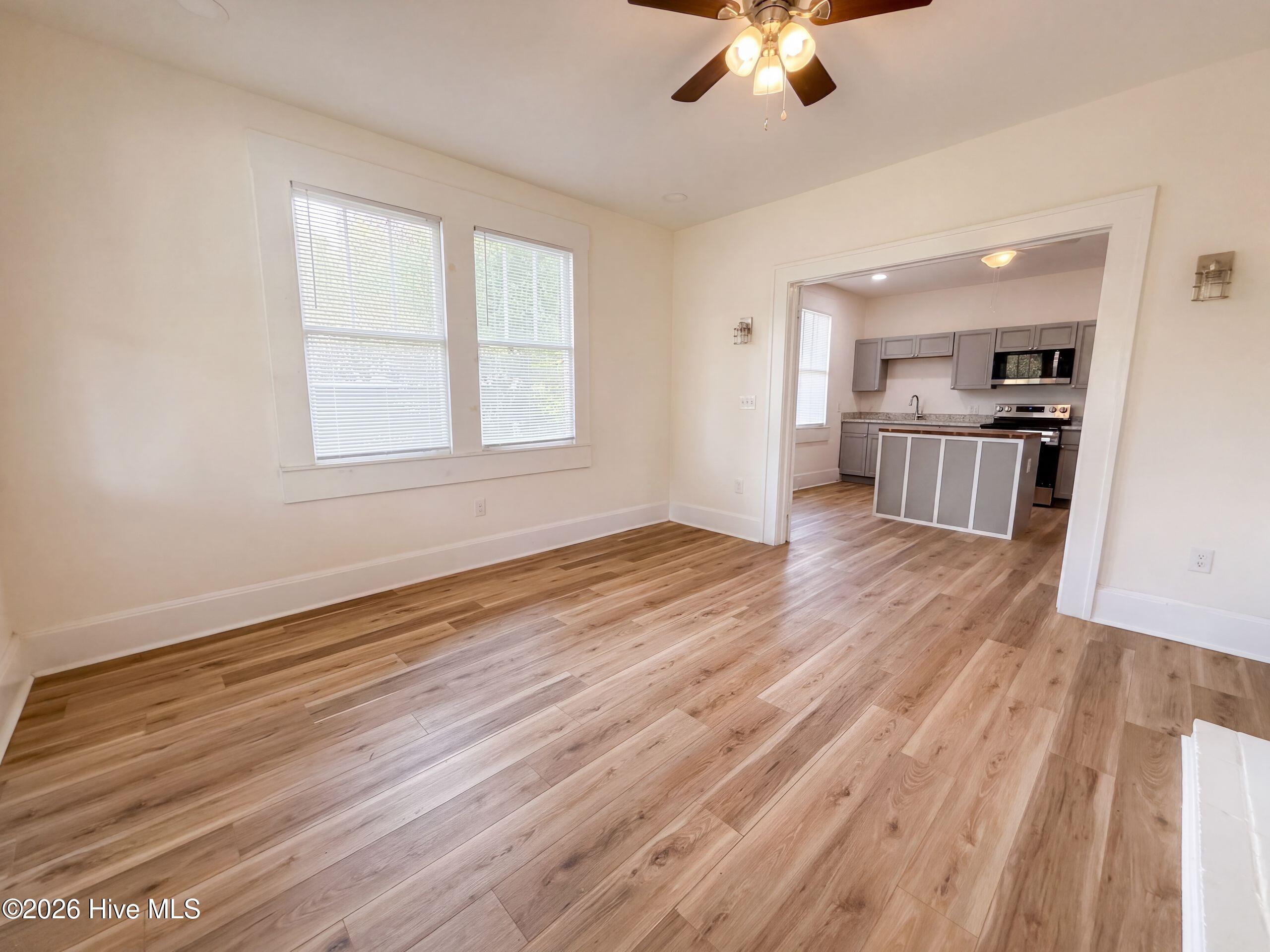 114 Ellis Street Property Photo 3