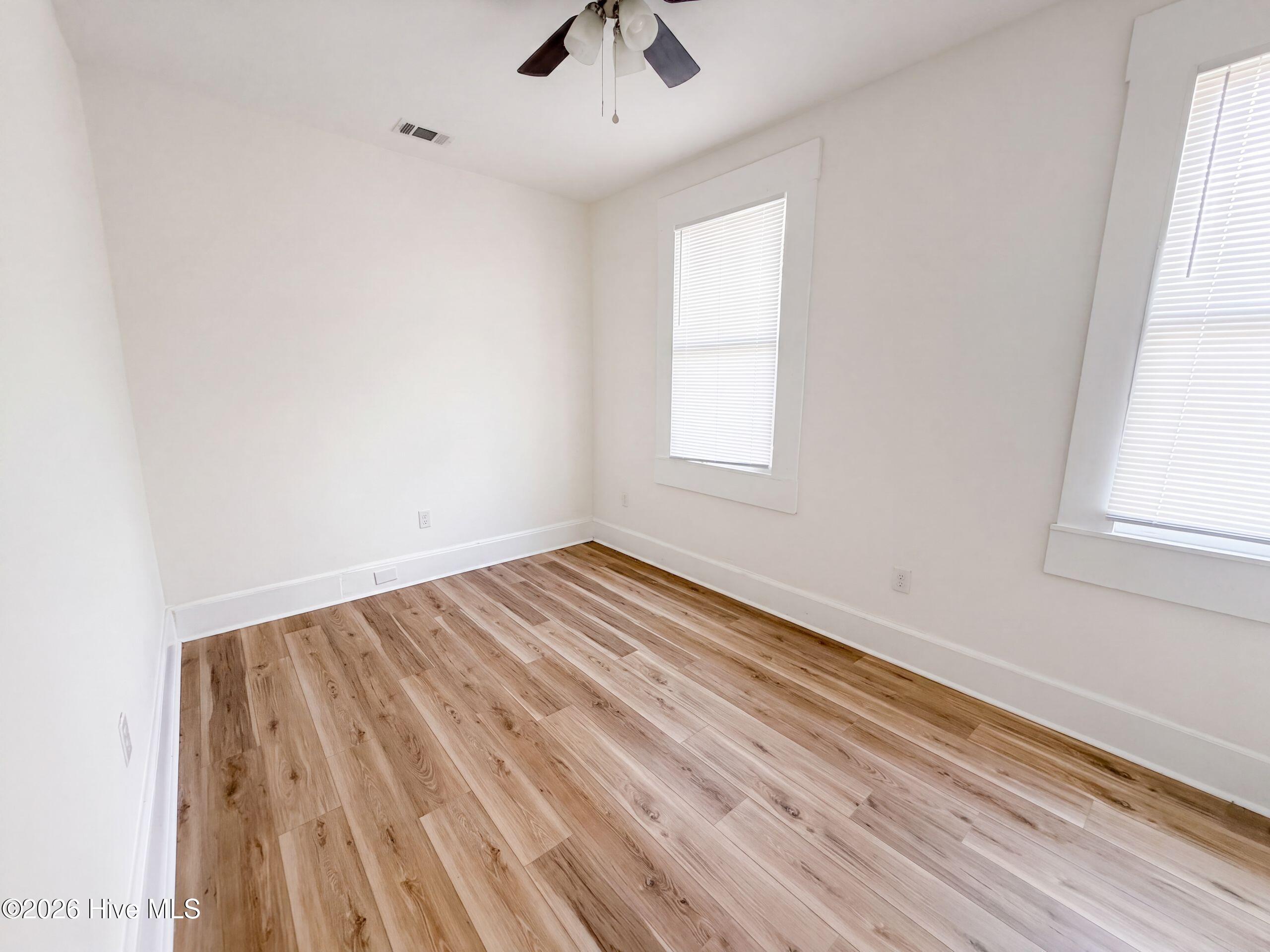 114 Ellis Street Property Photo 4