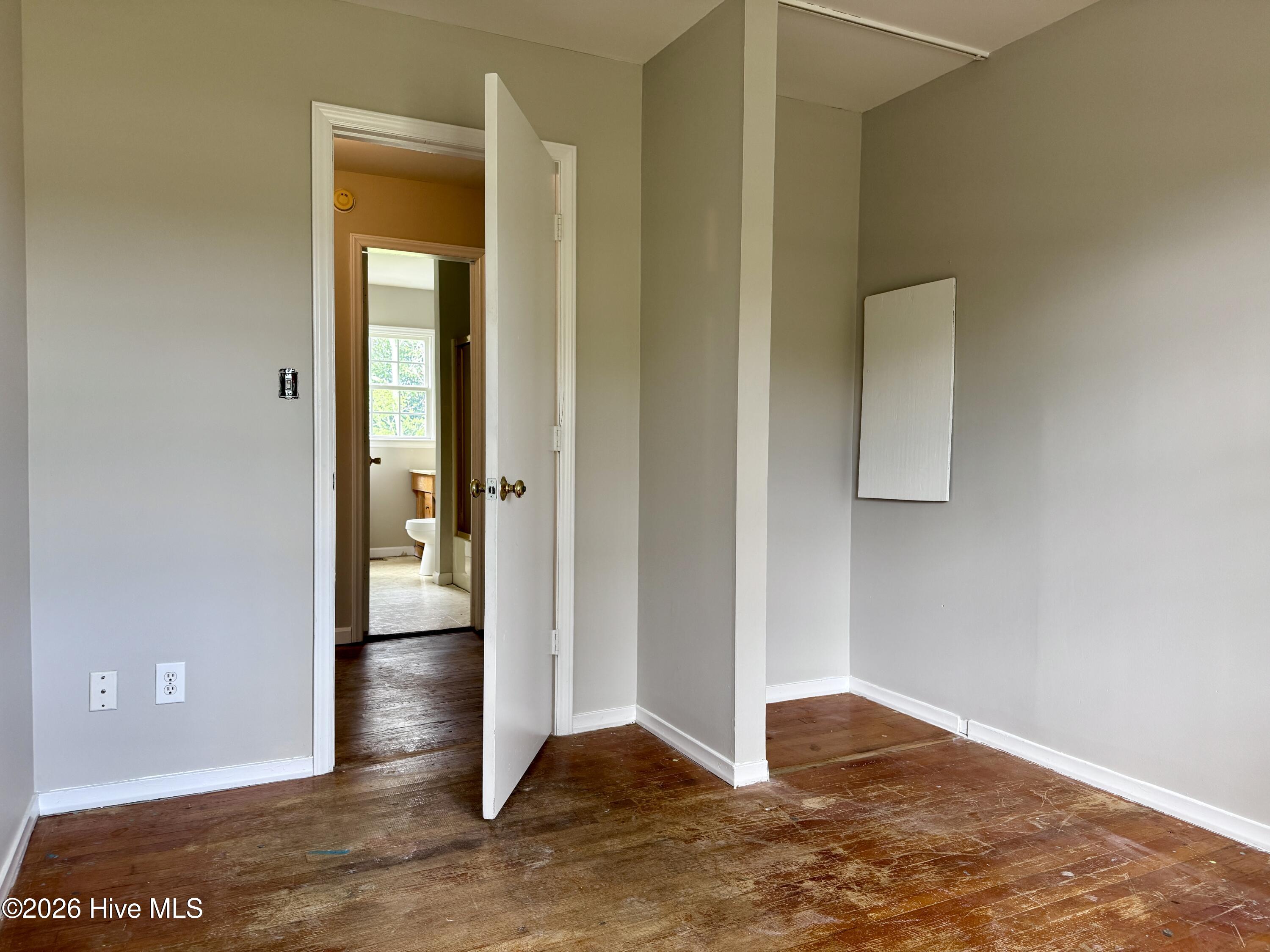 2831 Easy Street Property Photo 18
