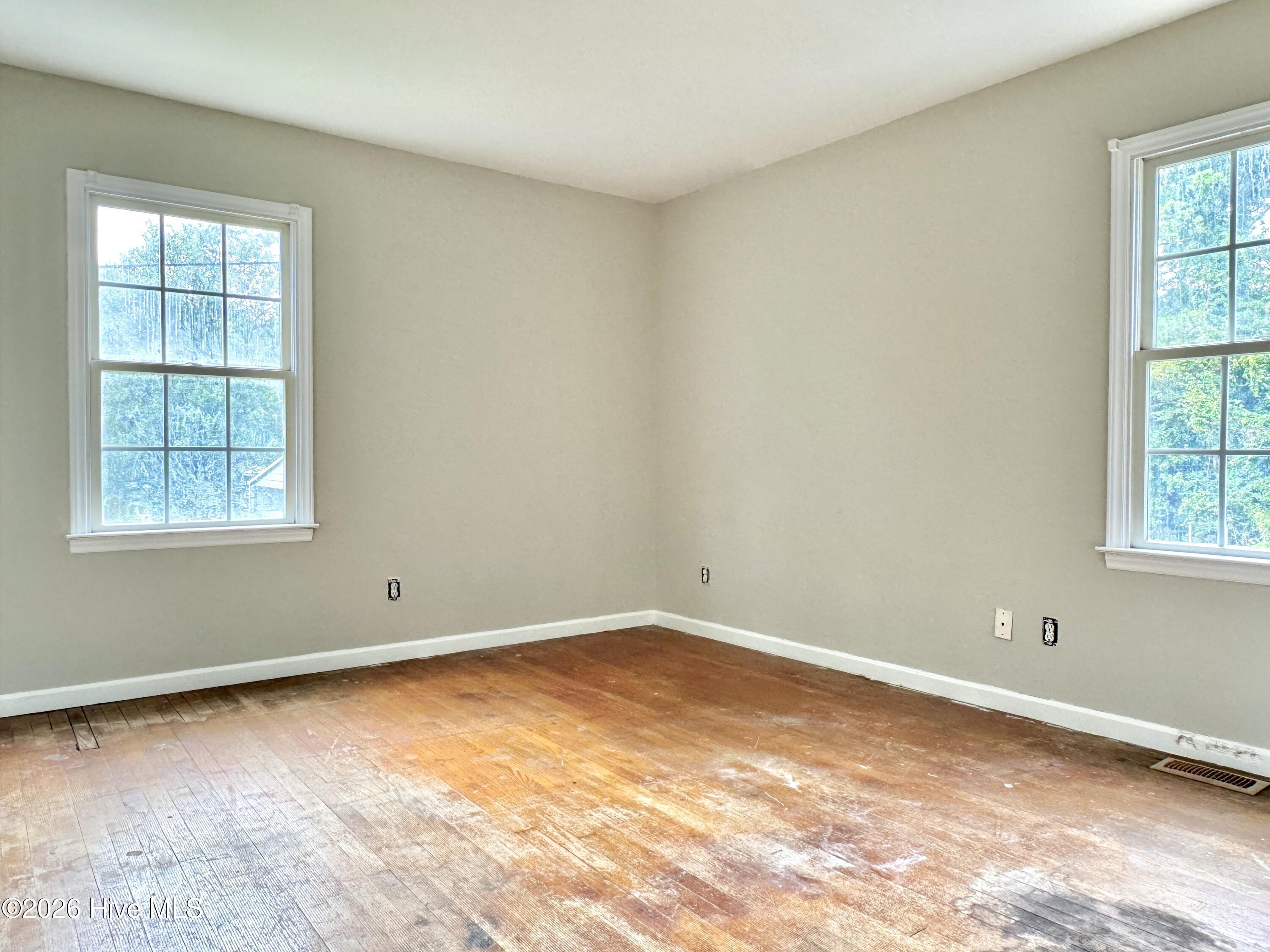 2831 Easy Street Property Photo 23