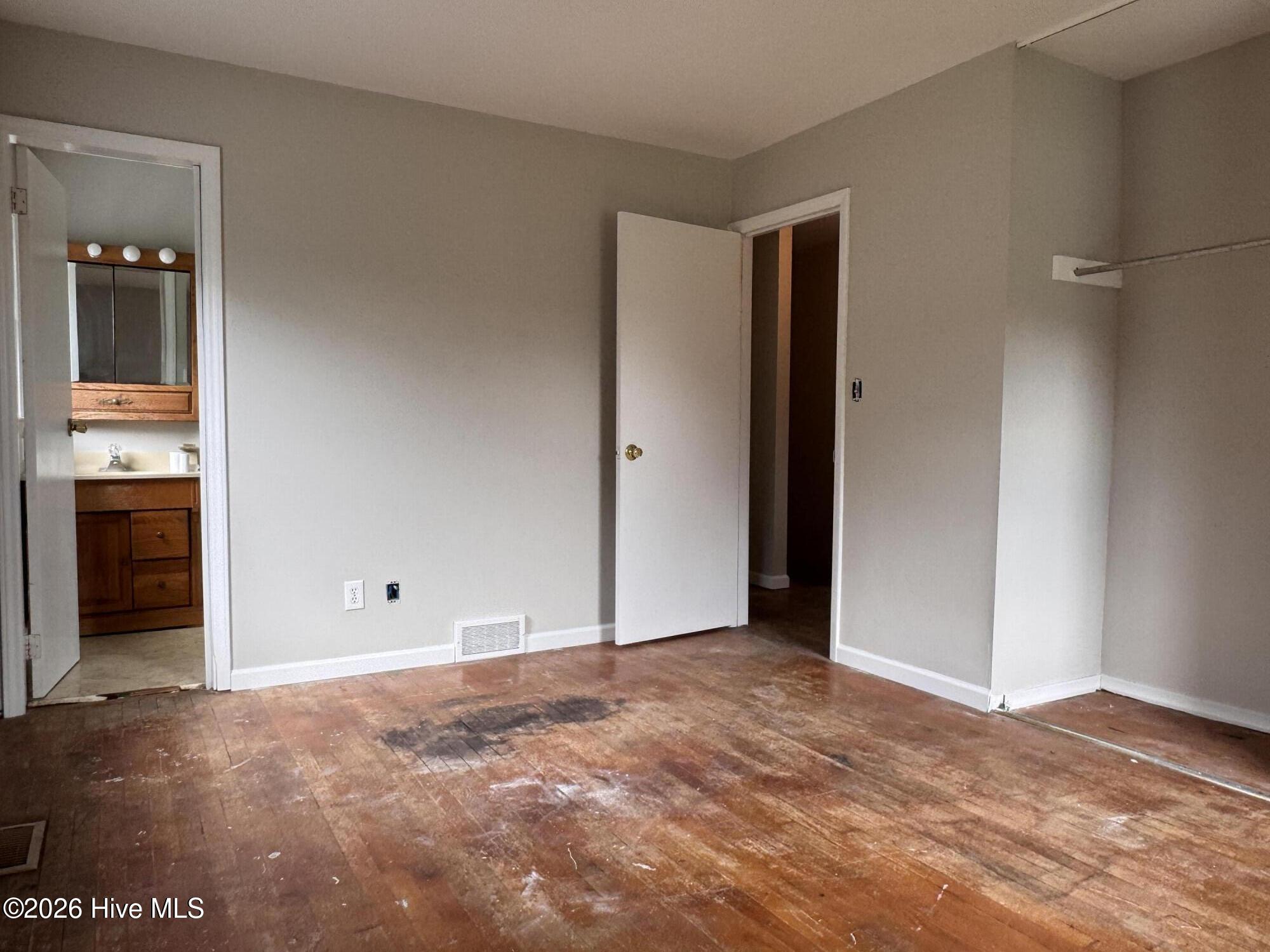 2831 Easy Street Property Photo 25