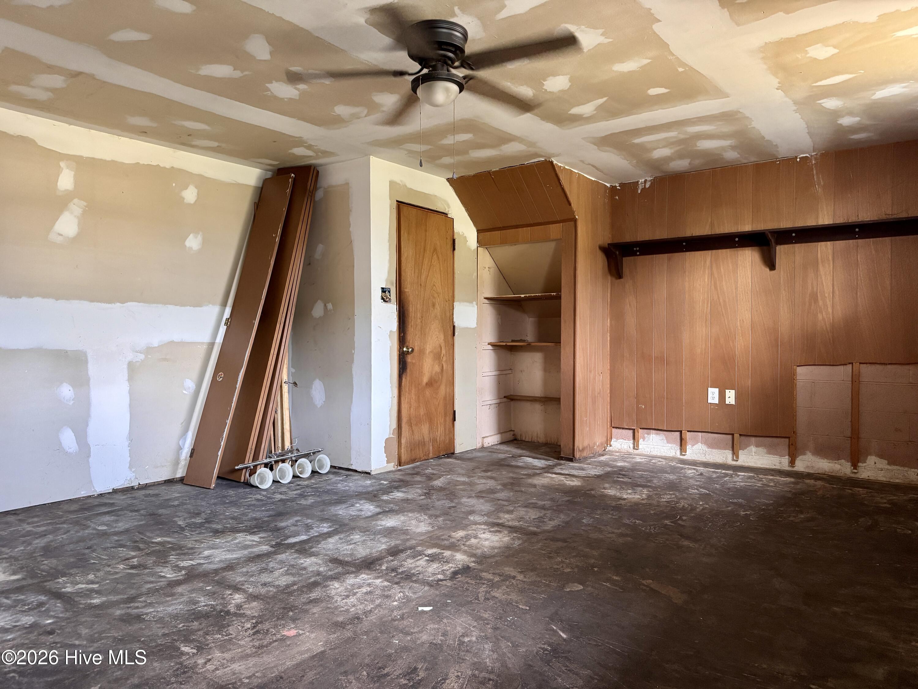 2831 Easy Street Property Photo 28