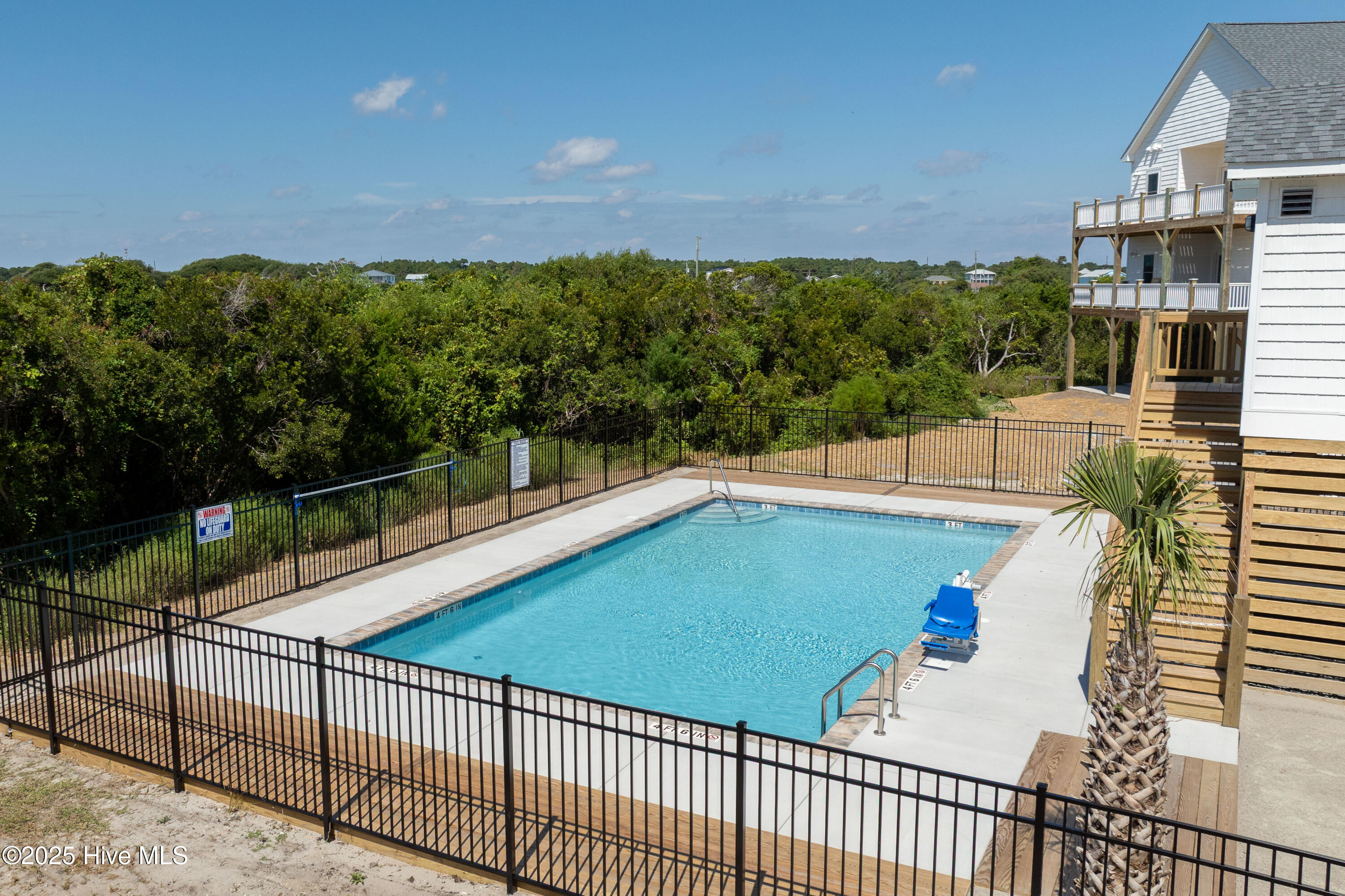 113 Lacosta Place Property Photo 44