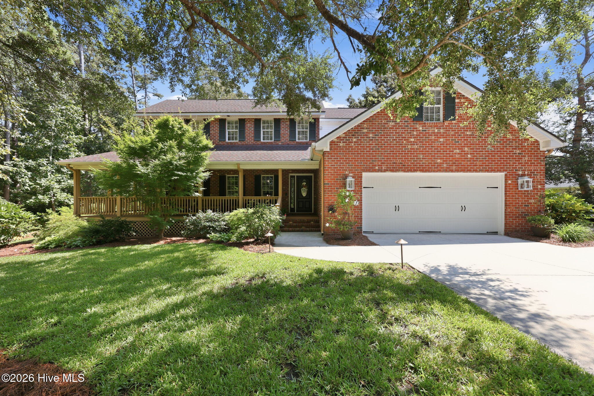117 Woodridge Drive Property Photo 1