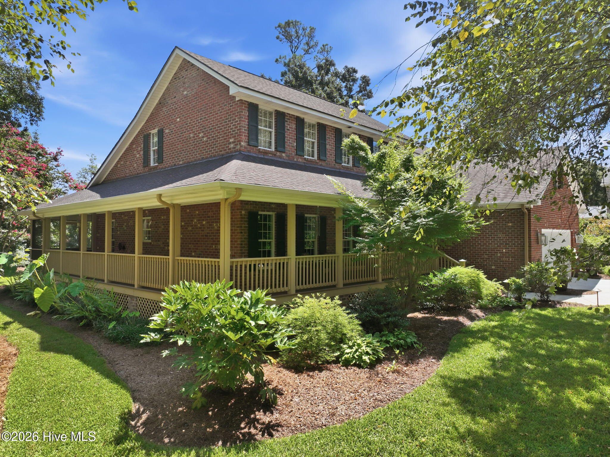 117 Woodridge Drive Property Photo 3