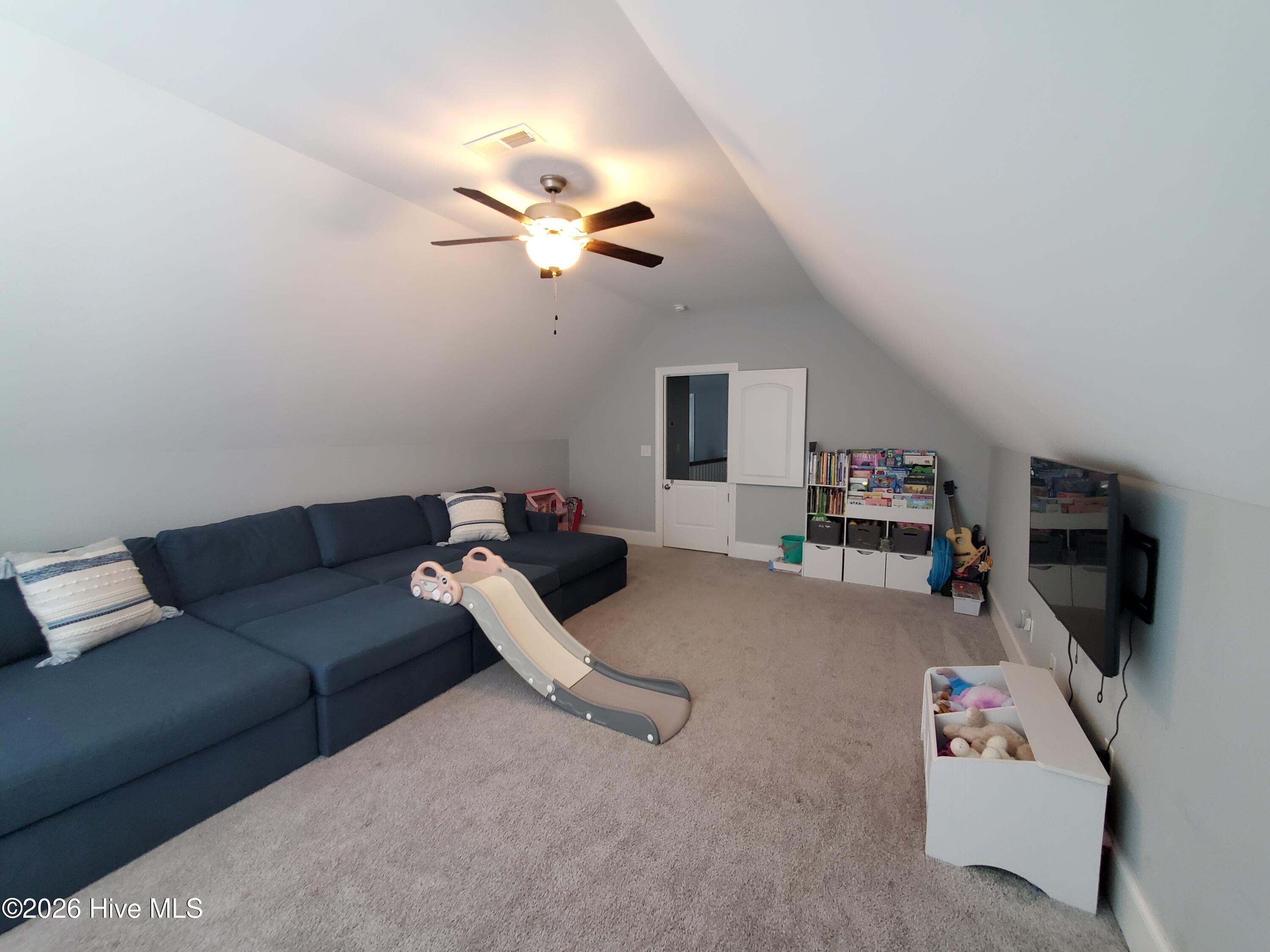 406 Lanyard Drive Property Photo 14