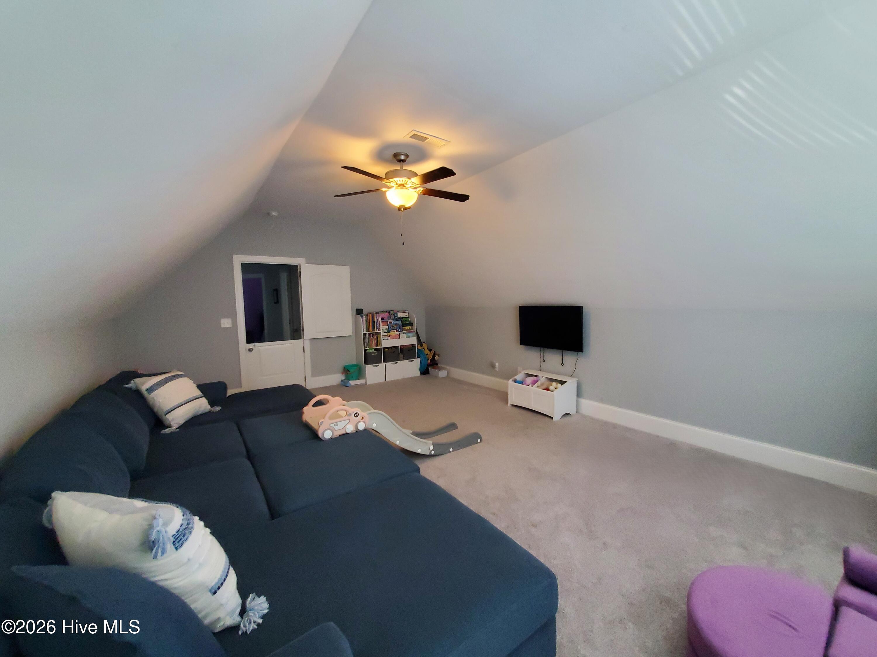 406 Lanyard Drive Property Photo 15