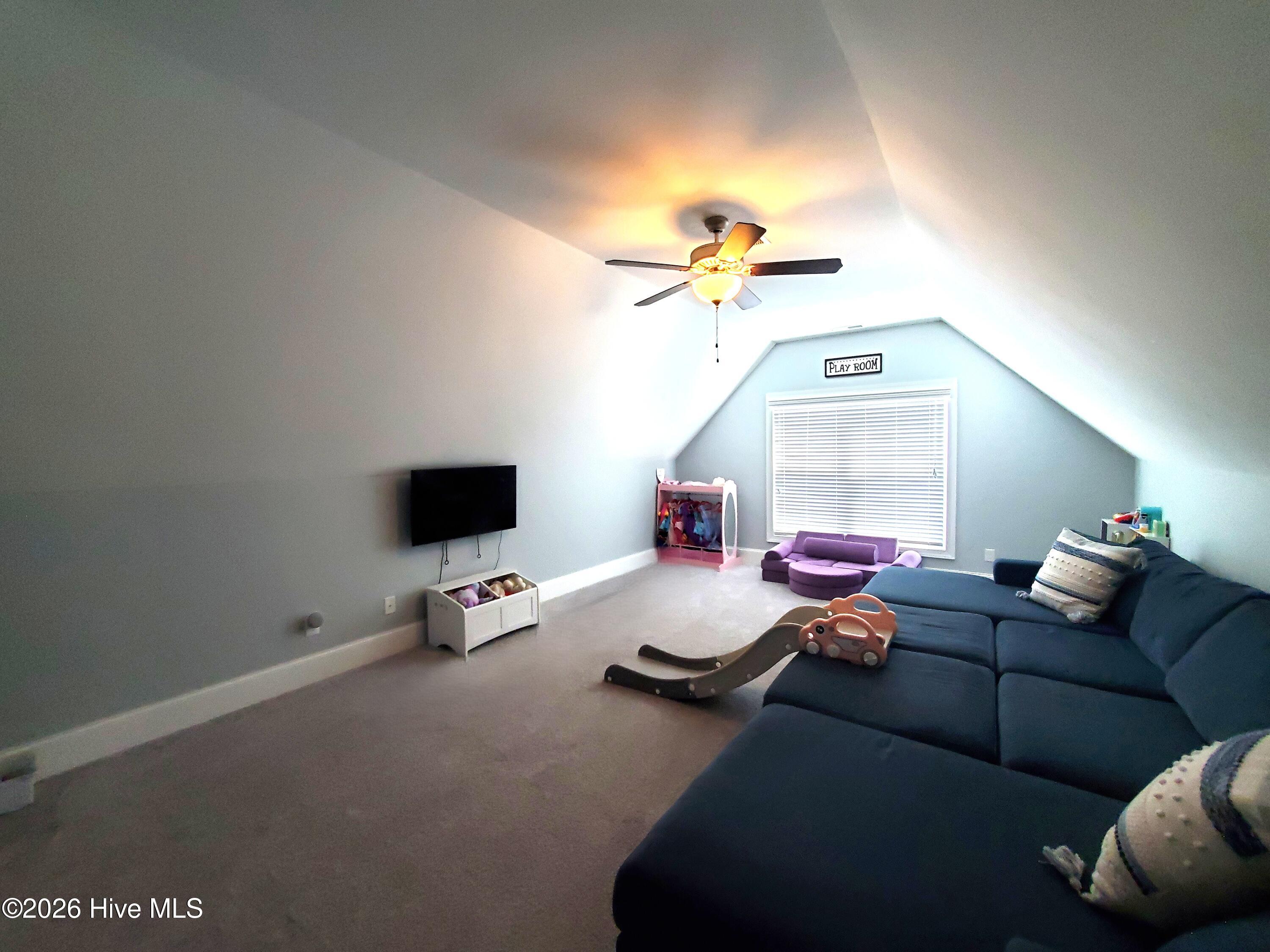406 Lanyard Drive Property Photo 16