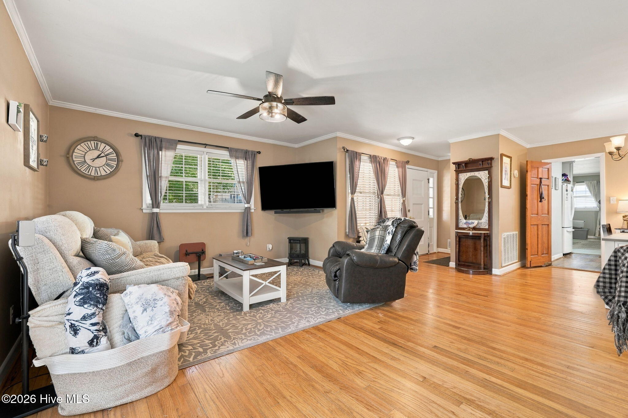 2101 Michelle Drive Property Photo 10