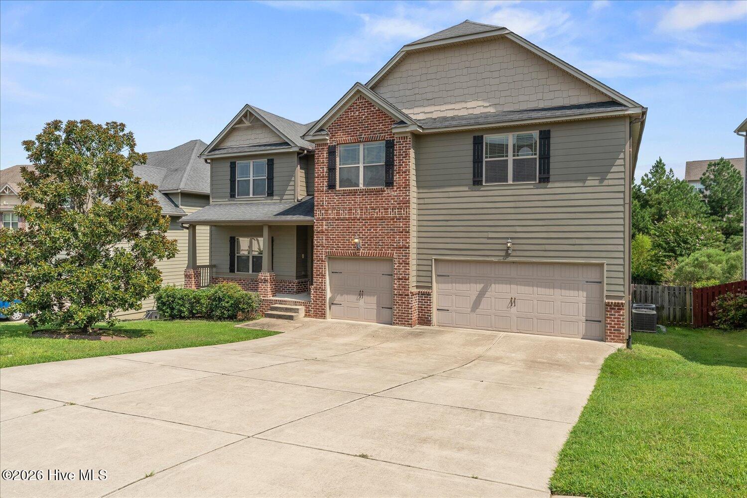 542 Oconee Circle Property Photo 1