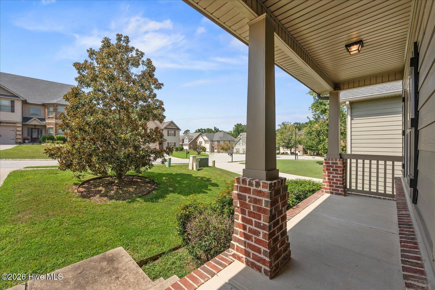 542 Oconee Circle Property Photo 3
