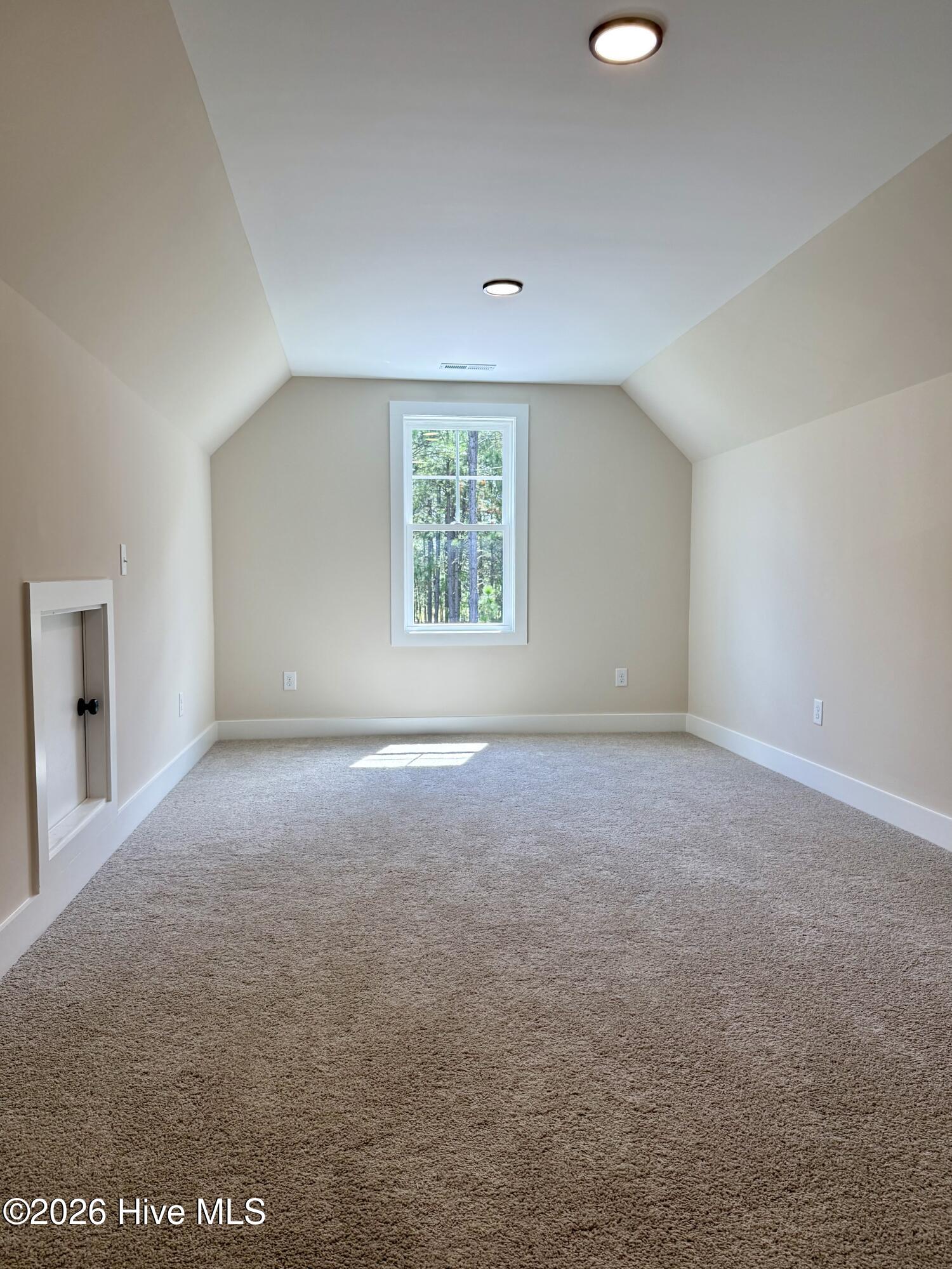 187 Spring Meadows Drive Property Photo 22
