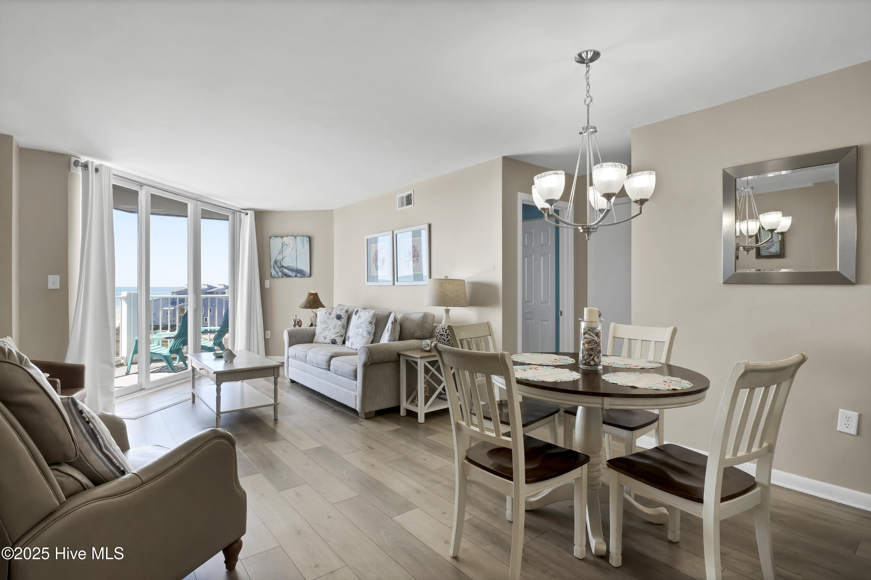2000 New River Inlet Road Unit 1505 Property Photo 8