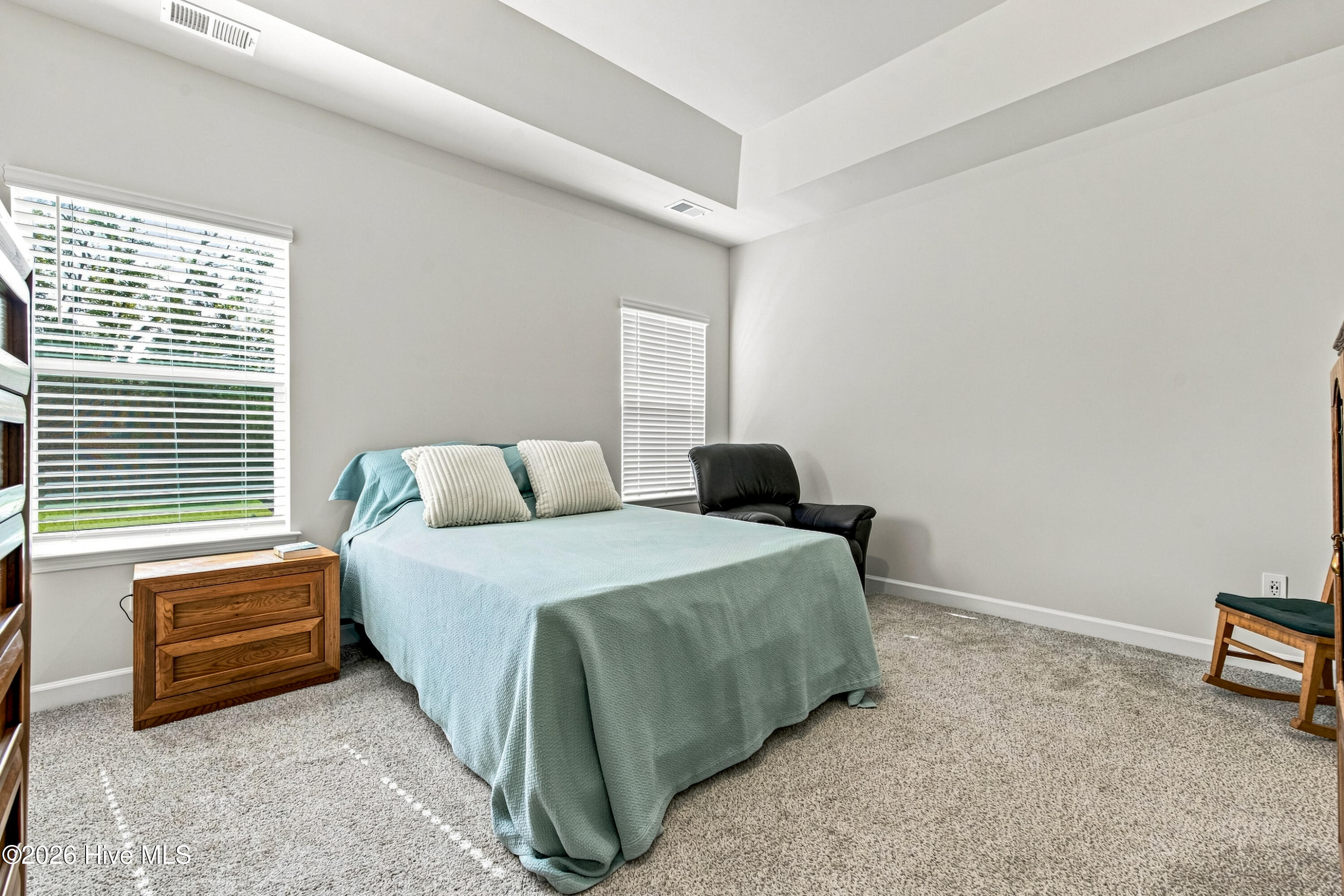 605 Blackthorne Circle Nw Property Photo 17
