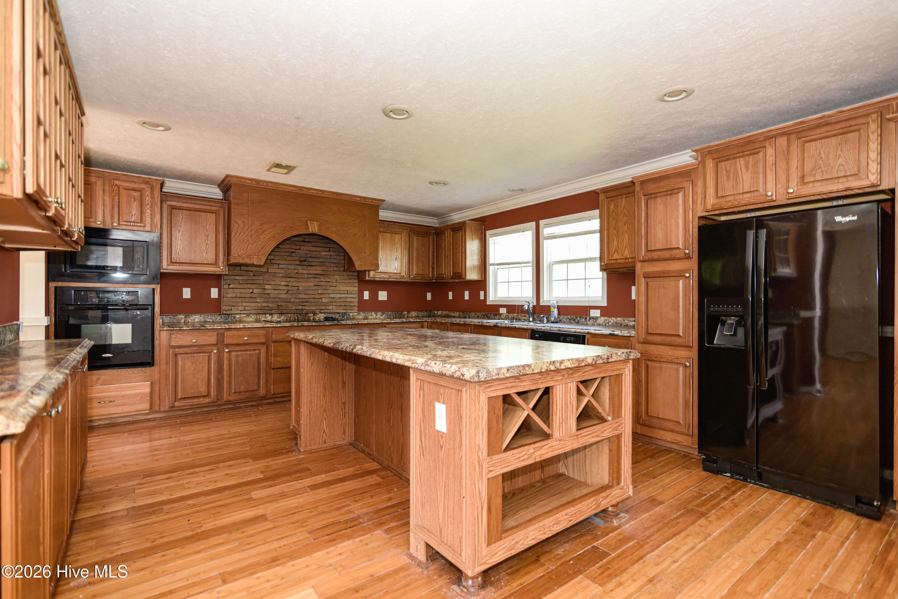 121 Hideaway Road Property Photo 4