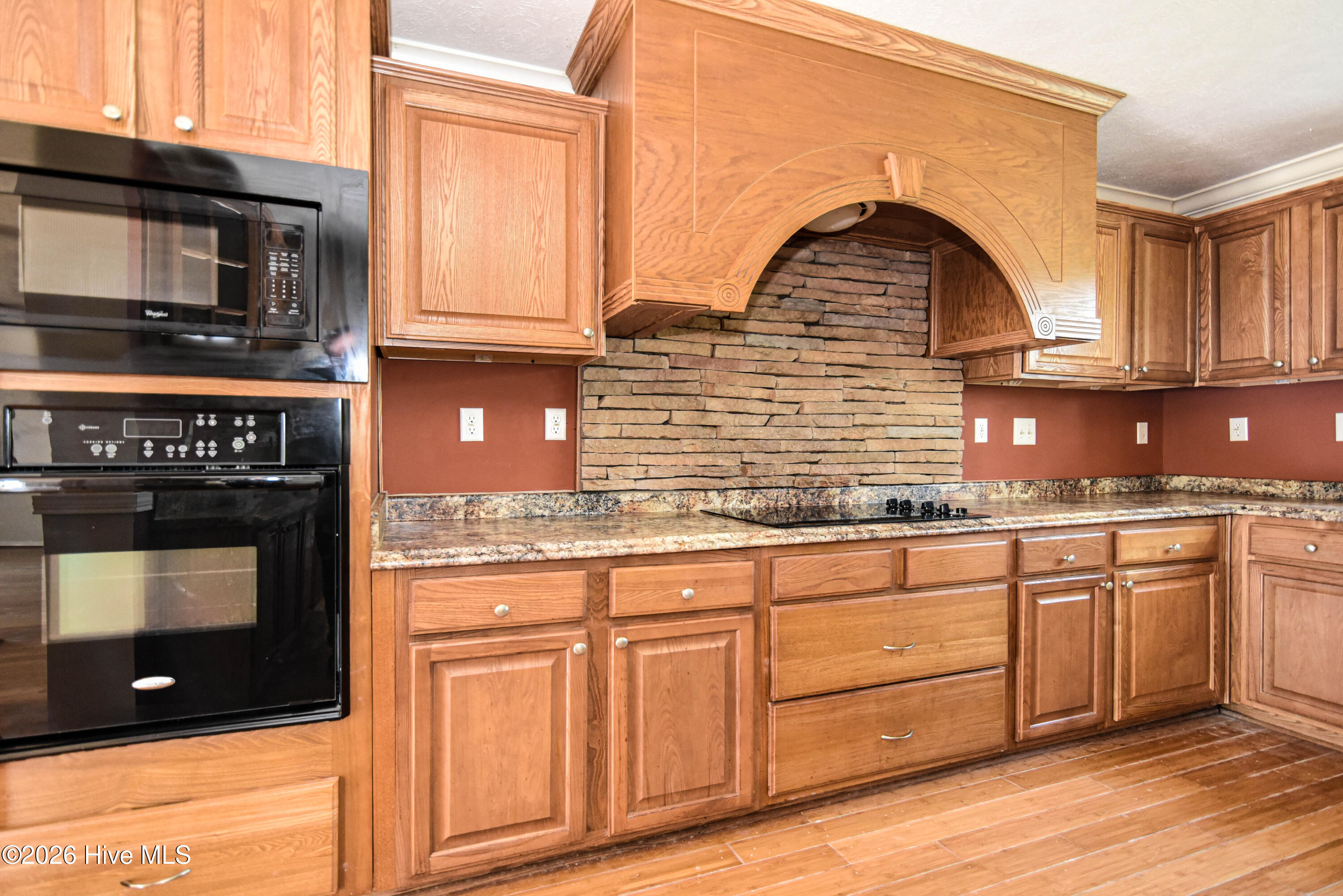 121 Hideaway Road Property Photo 6