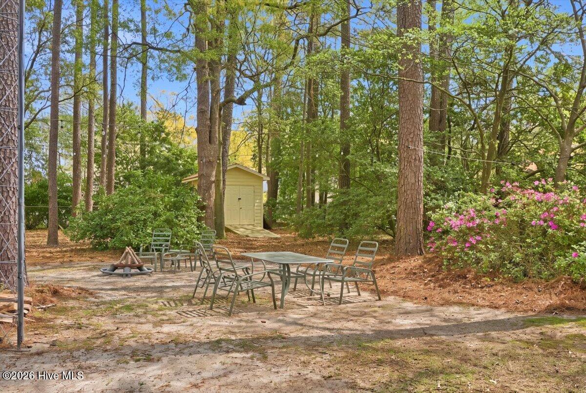 1933 Merrimac Drive Property Photo 22