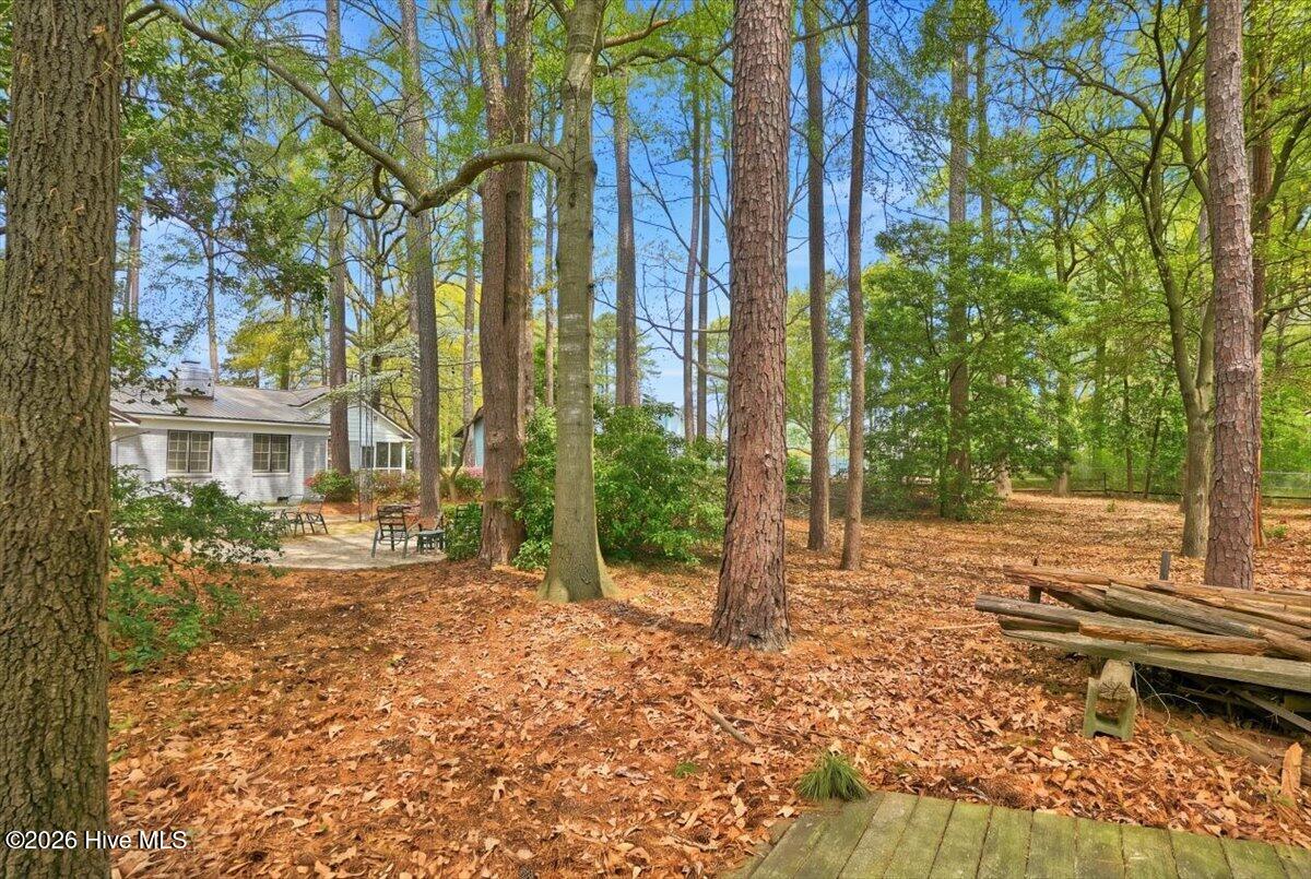1933 Merrimac Drive Property Photo 26