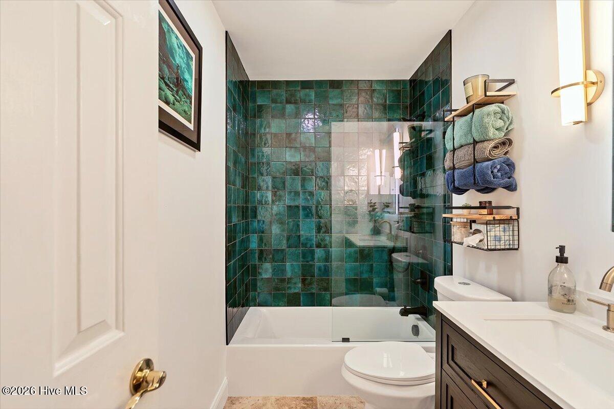 1933 Merrimac Drive Property Photo 37