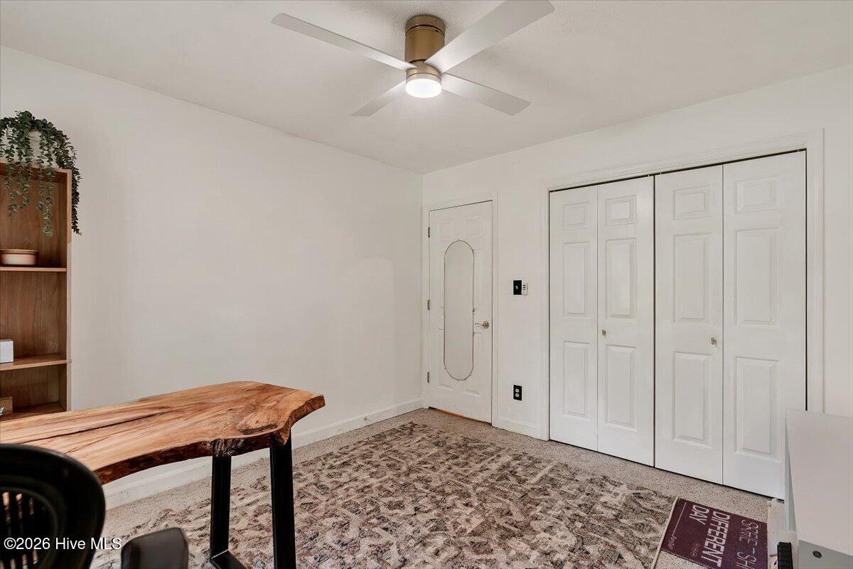 1933 Merrimac Drive Property Photo 43