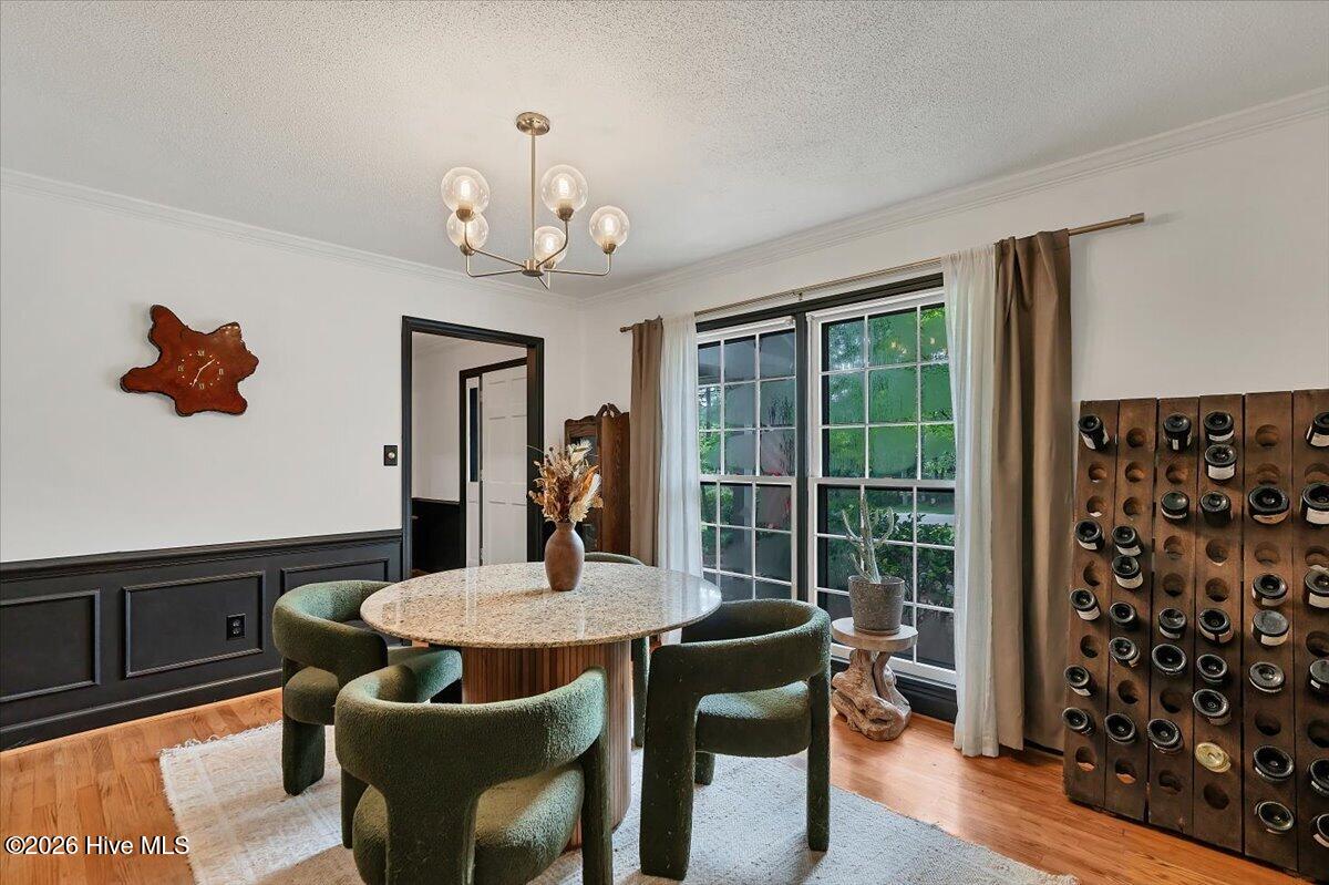 1933 Merrimac Drive Property Photo 57